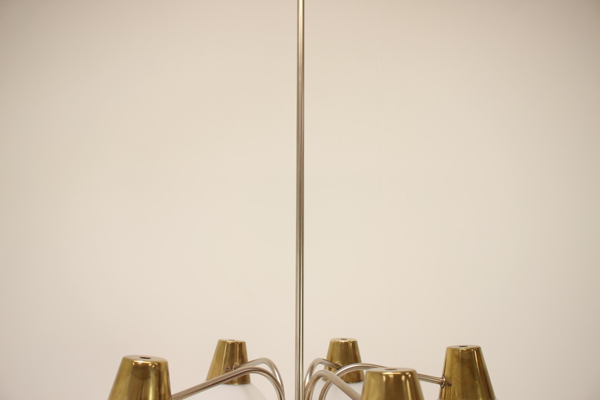 Lampadario di Kamenicky Senov, anni '70, Cecoslovacchia in vendita 1