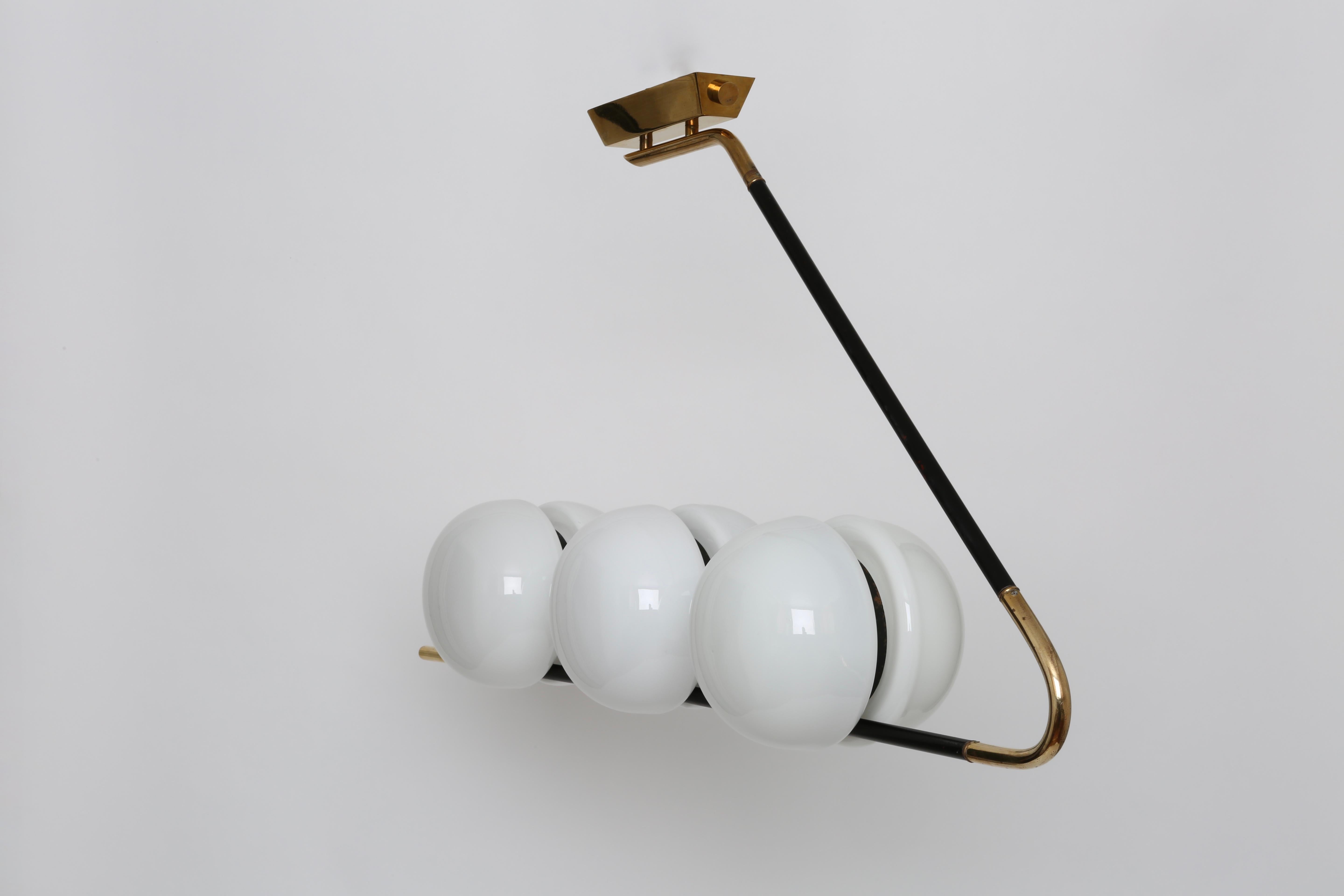 Mid-Century Modern Lustre de la Maison Lunel, France circa 1950 en vente