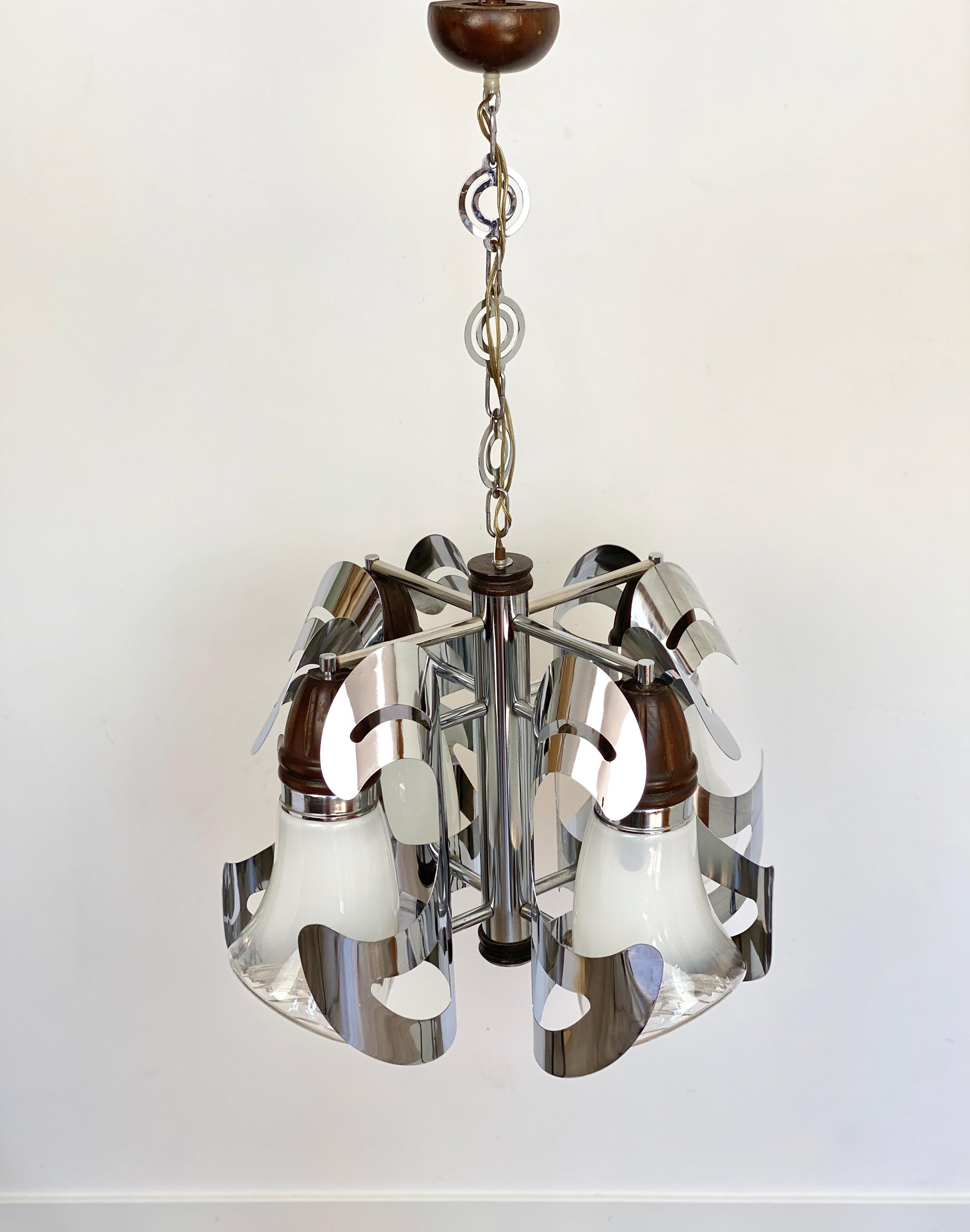 Mid-Century moderno Lampadario di Mazzega Cromo, Wood e Vetro di Murano, Italia, anni '70 in vendita