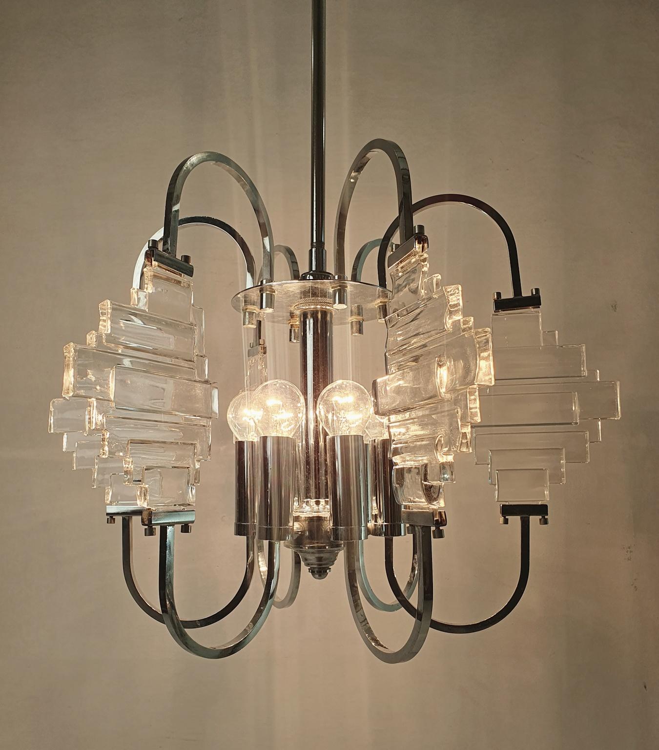 Chandelier by Sciolari in Glass and Chrome, Italy, 1960 In Fair Condition For Sale In Albano Laziale, Rome/Lazio