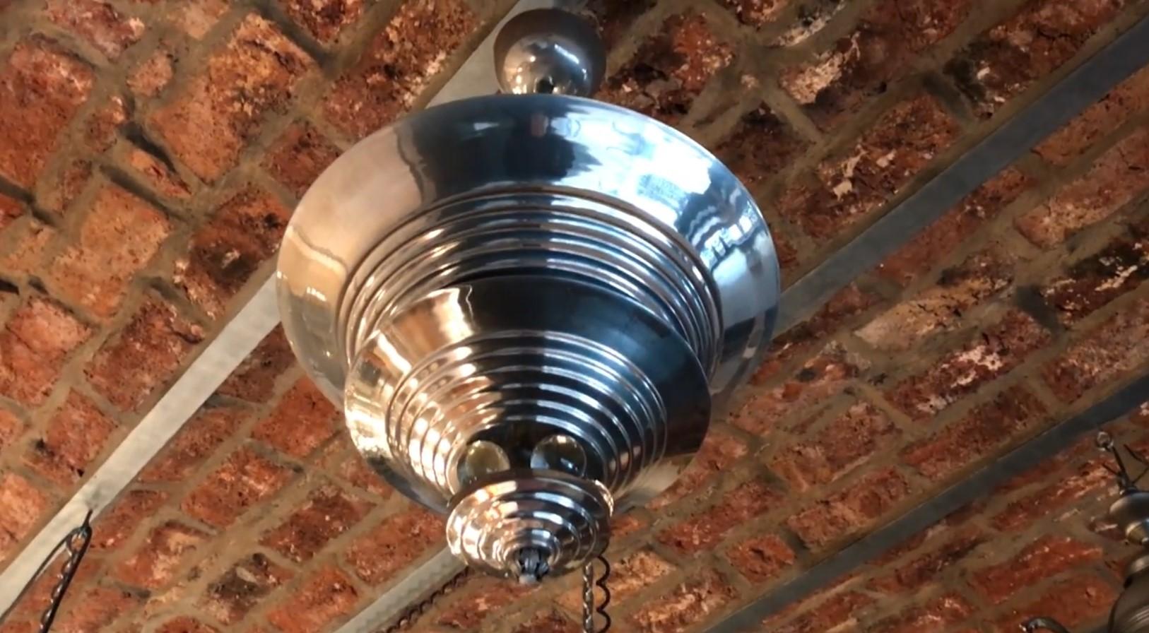 Tedesco Lampadario in bronzo cromato e vetro, 1920, stile Art Deco in vendita