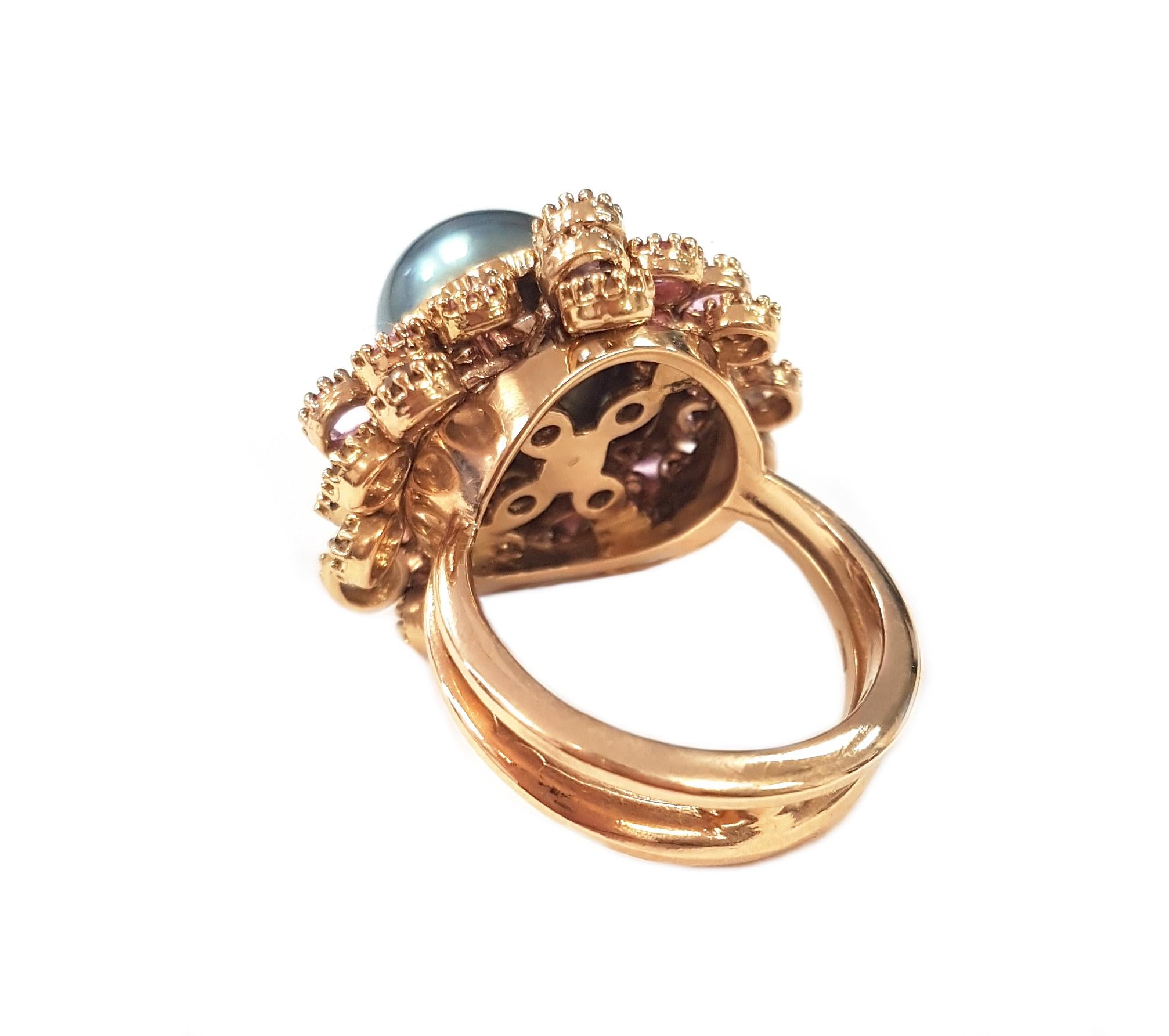 Round Cut 21st Century 18 Karat Gold Sapphire Diamond and Tahitian Pearl Cocktail Ring For Sale