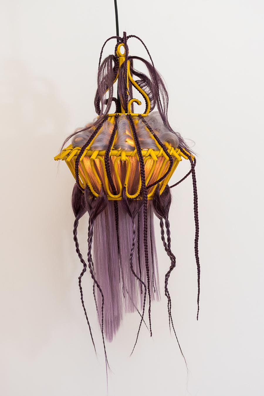 Chandelier by the artist Micki Chomicki, chandelier in rattan and synthetic fibers, unique pieces directed by a team of french artisans.
Measures: H 70 cm x D 33 cm.