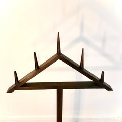 Lampadario da chiesa brutalista