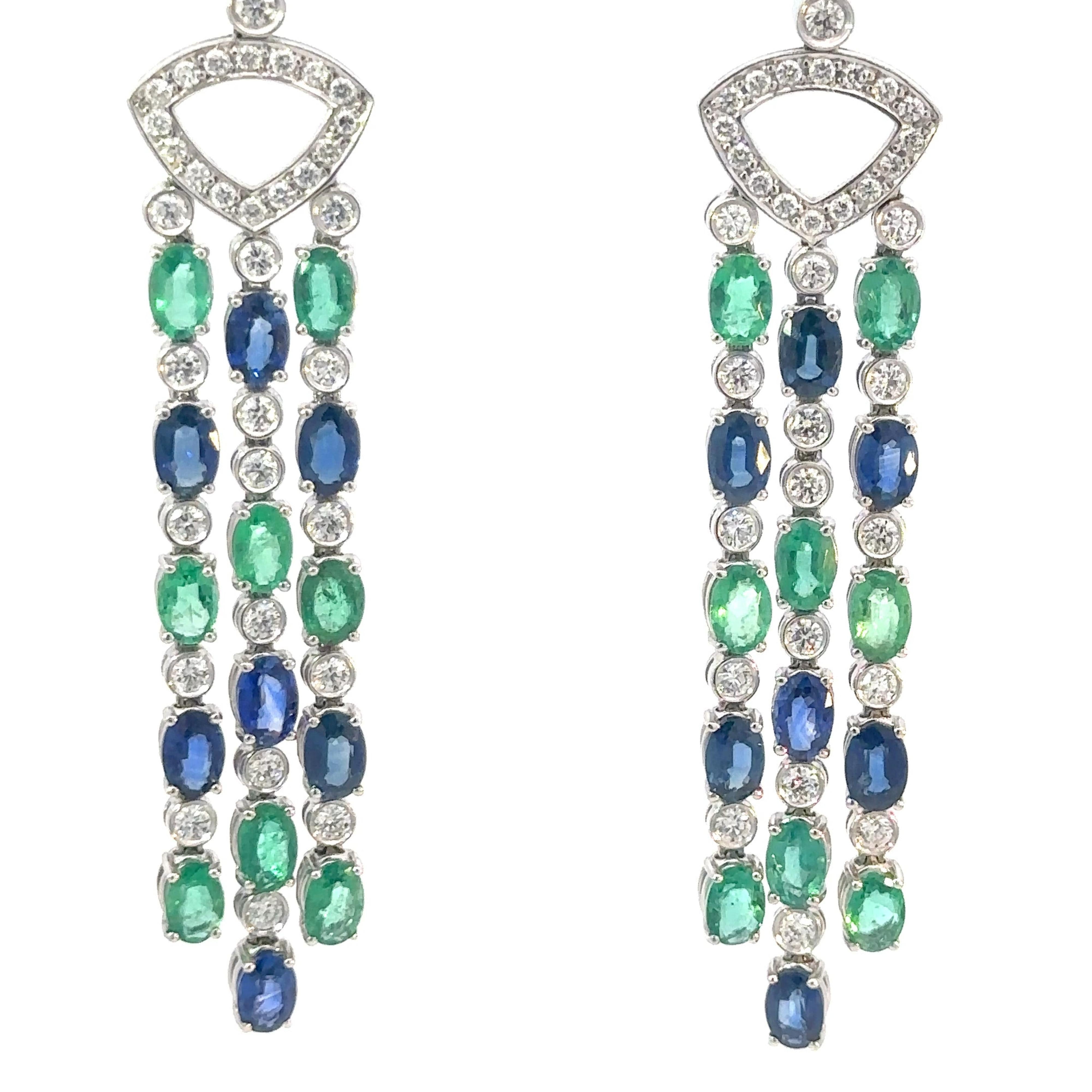 Chandelier Diamond Blue Sapphire Emerald Earrings For Her In New Condition For Sale In Genève, GE