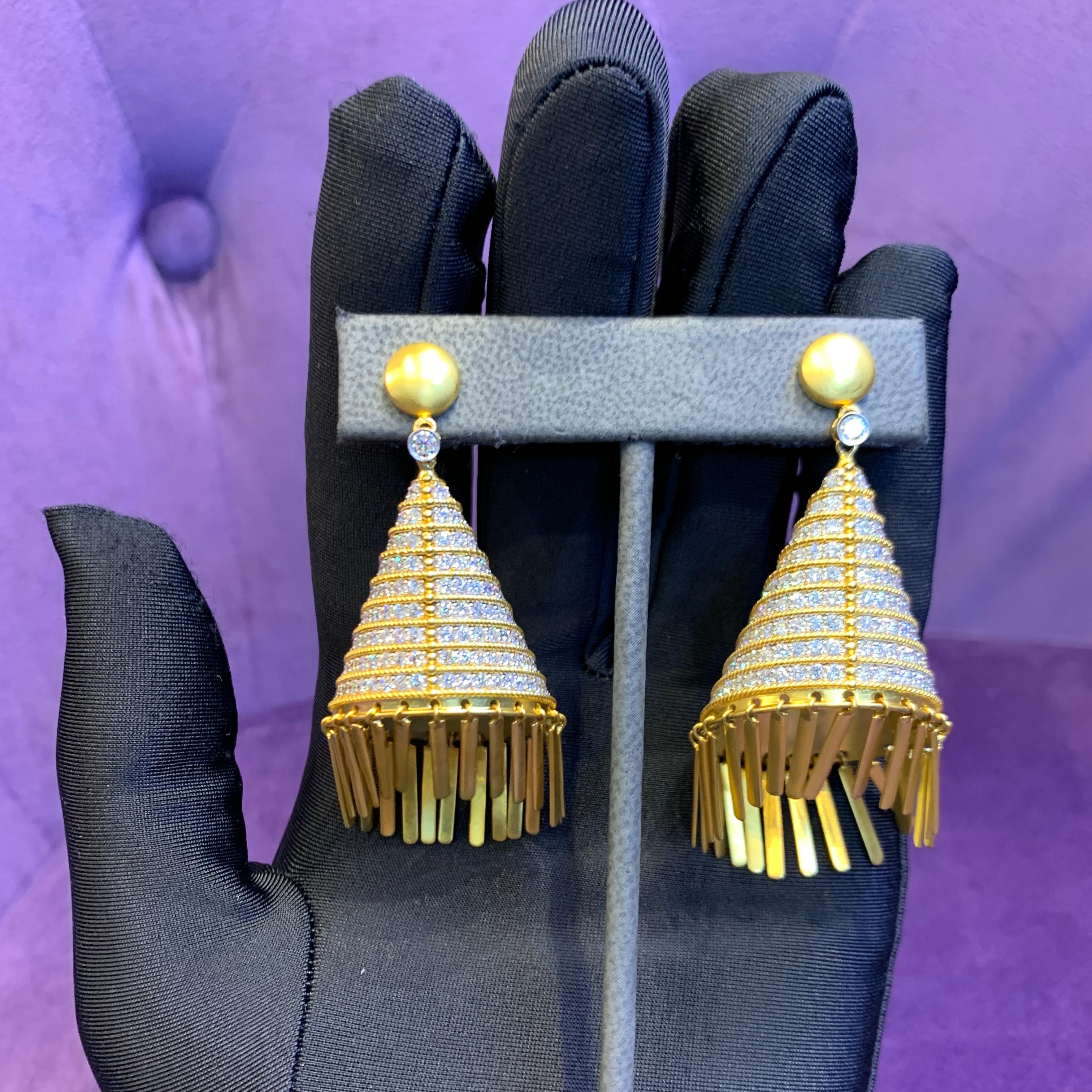 Round Cut Chandelier Diamond Earrings For Sale
