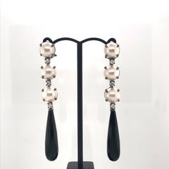 Chandelier Earring Mabe South Sea Pearls Diamonds Agate Black Gold 18 Karat