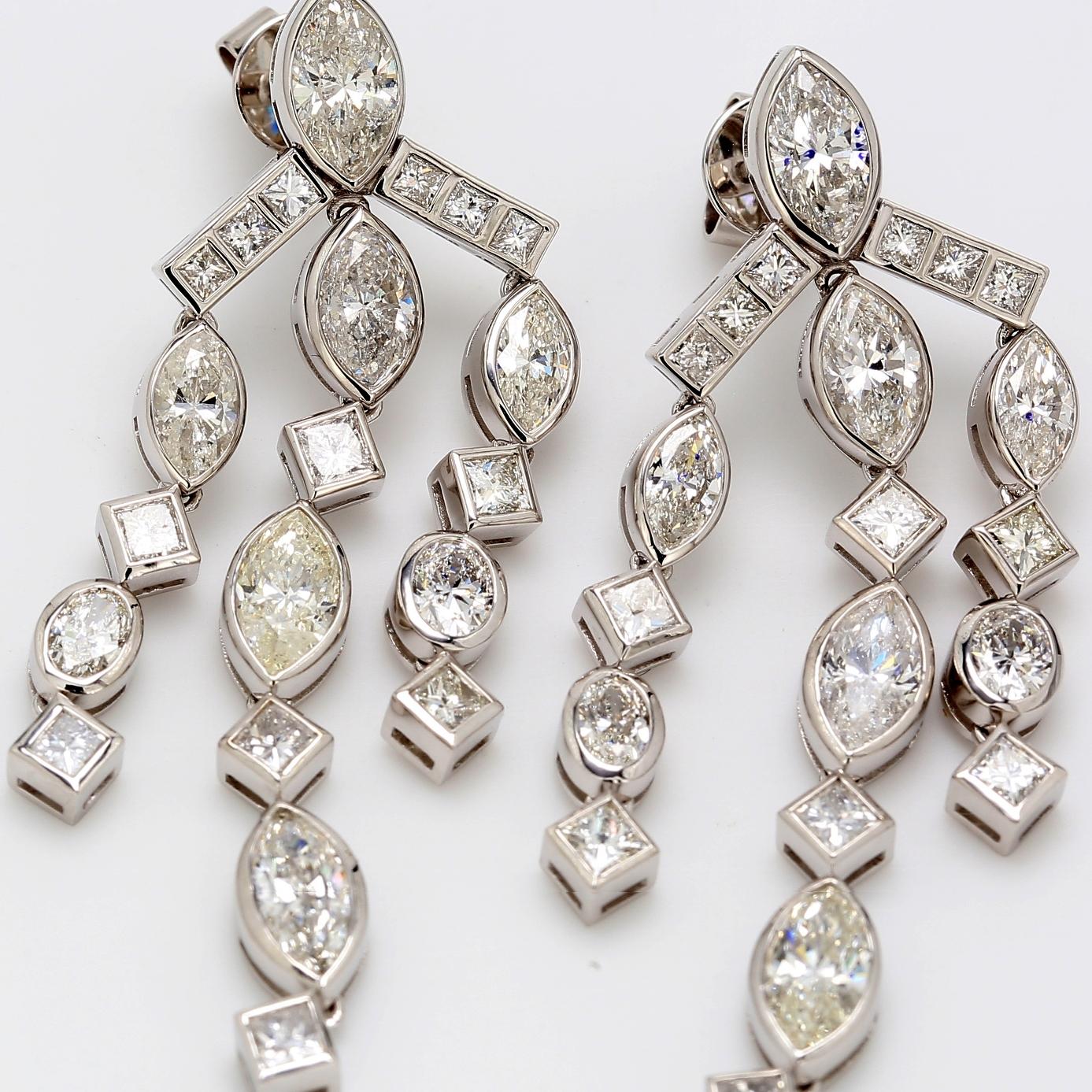 Women's Chandelier Earrings with Mixed Shape Diamonds. D7.88ct.t.w. For Sale
