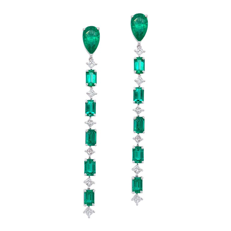 Goshwara Emerald And Diamond Earrings For Sale at 1stDibs
