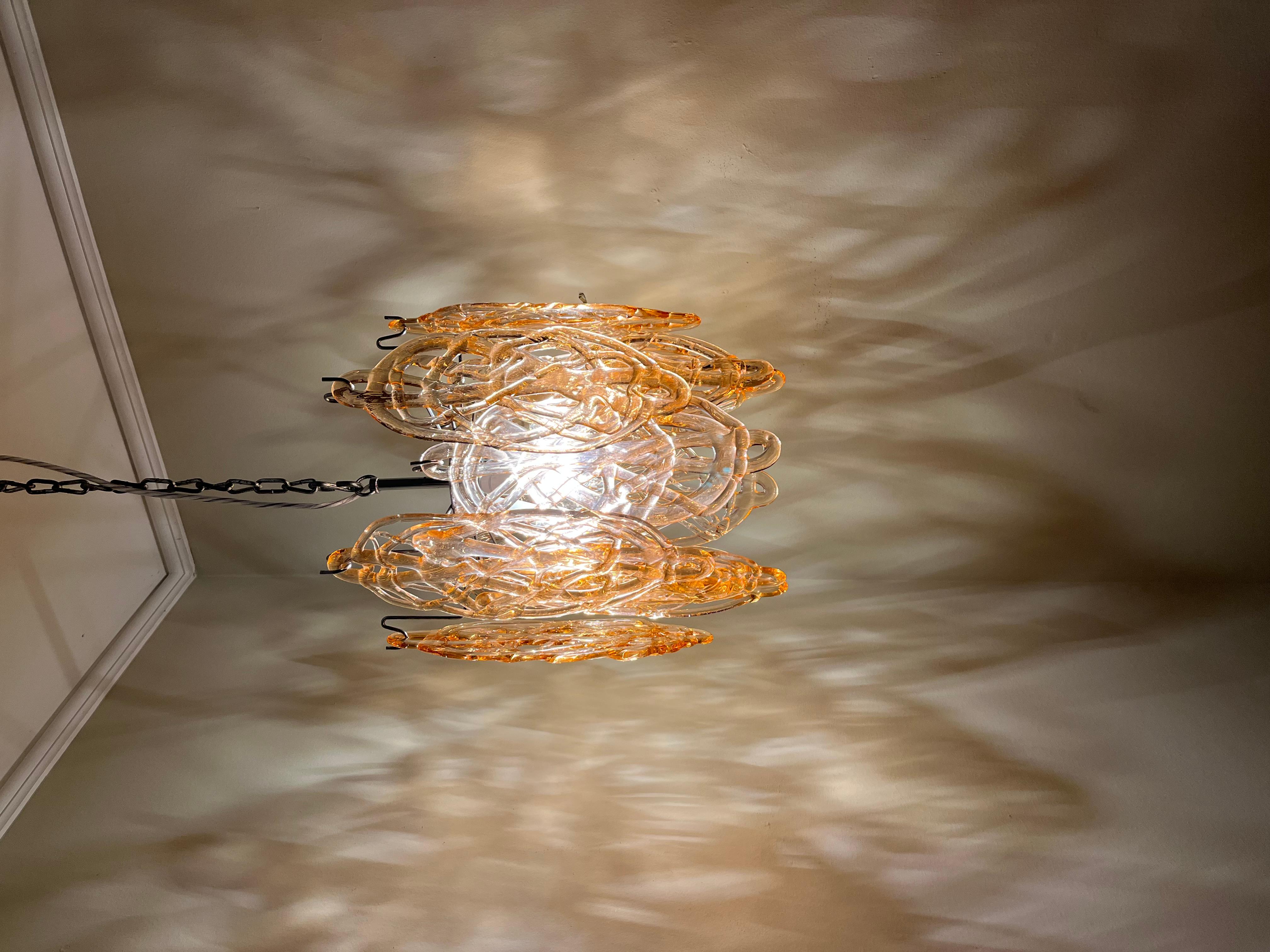 Kronleuchter aus Murano, Italien. Versand kostenlos innerhalb der kontinentalen USA. (20. Jahrhundert) im Angebot