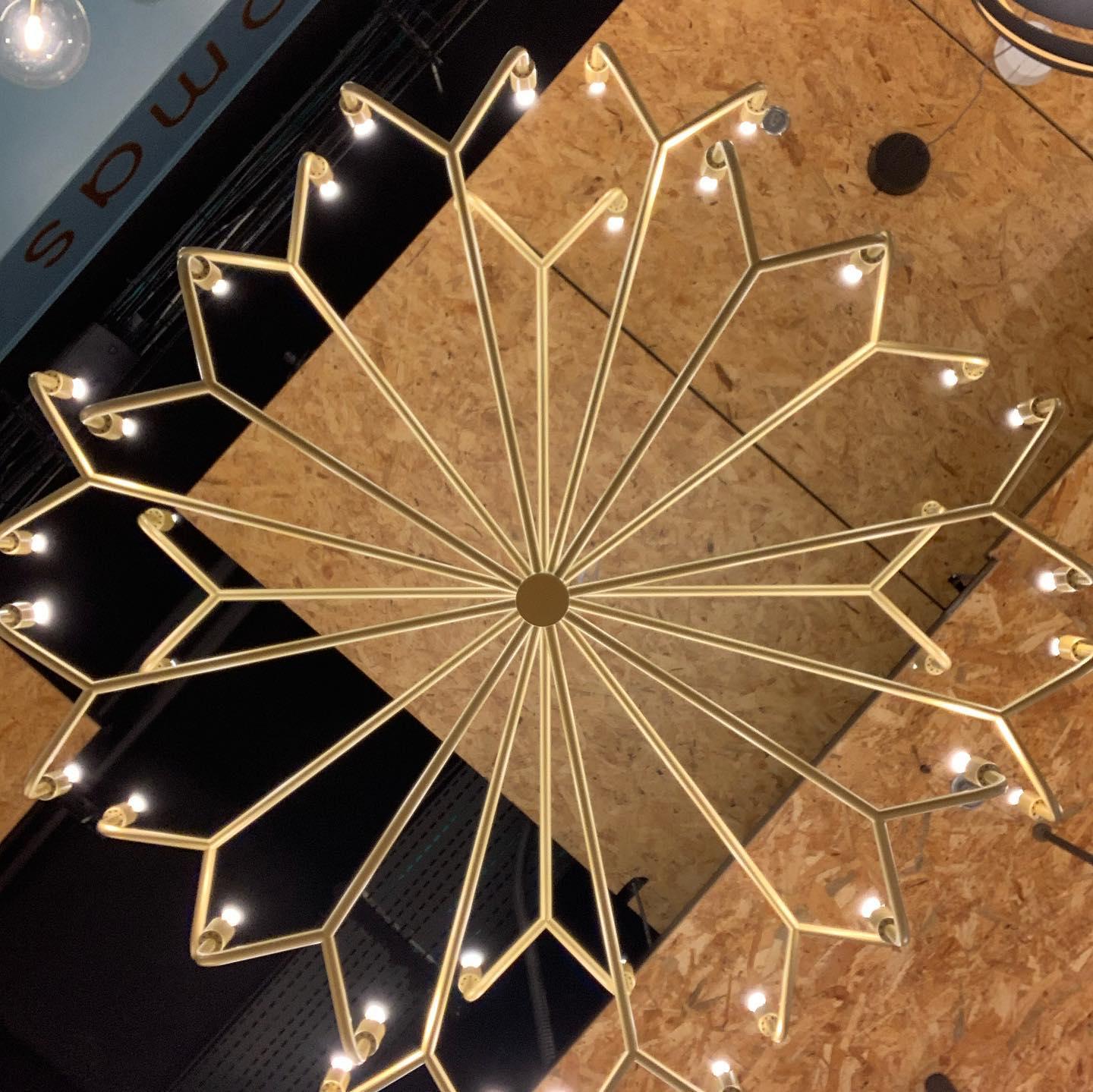 Altro Lampadario Grand Siècle Big Mat Gold di Alberto Nason in vendita