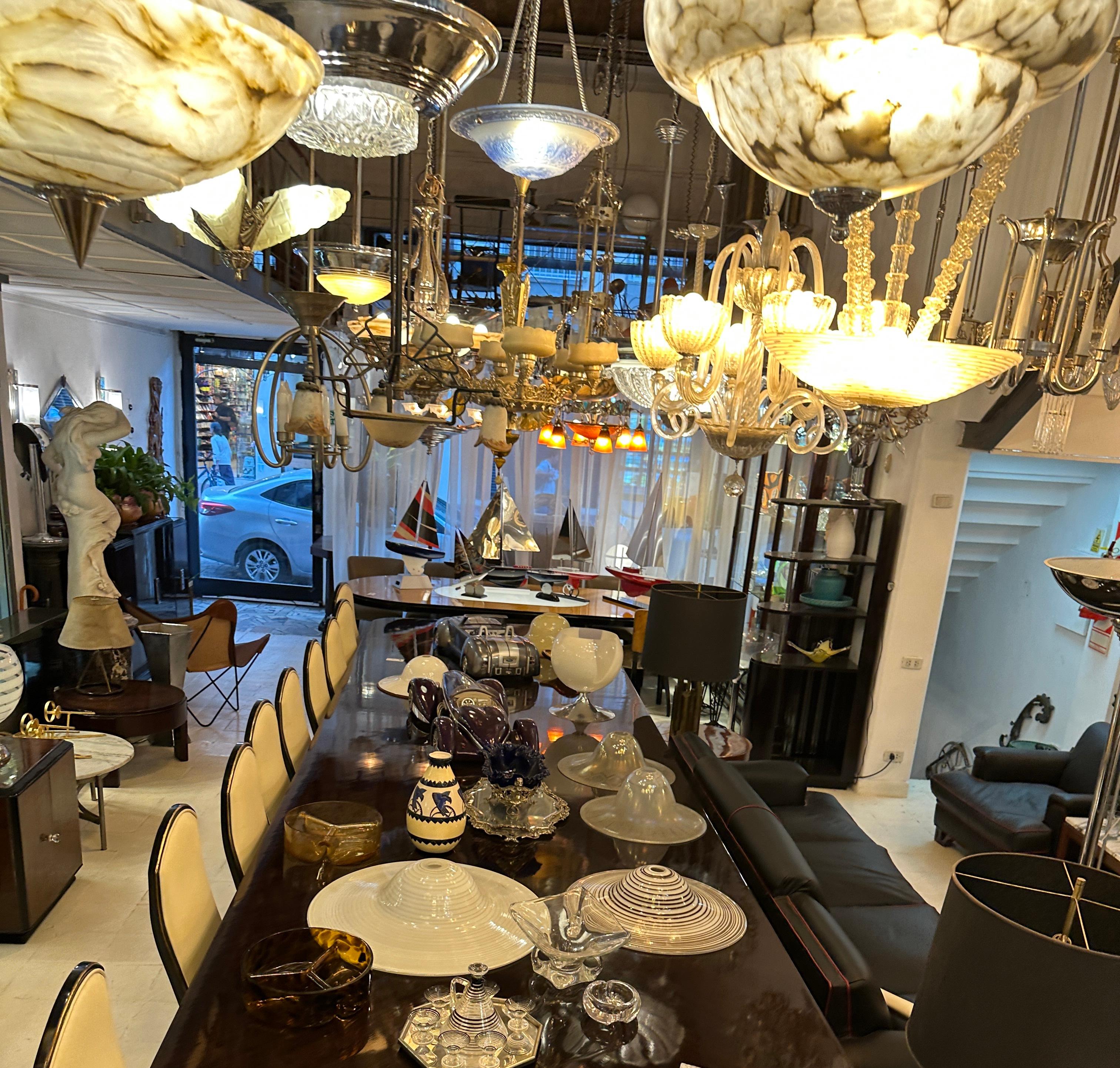 Lampadario in alabastro e cromo, Stile: Art Deco , anno: 1920 in vendita 2
