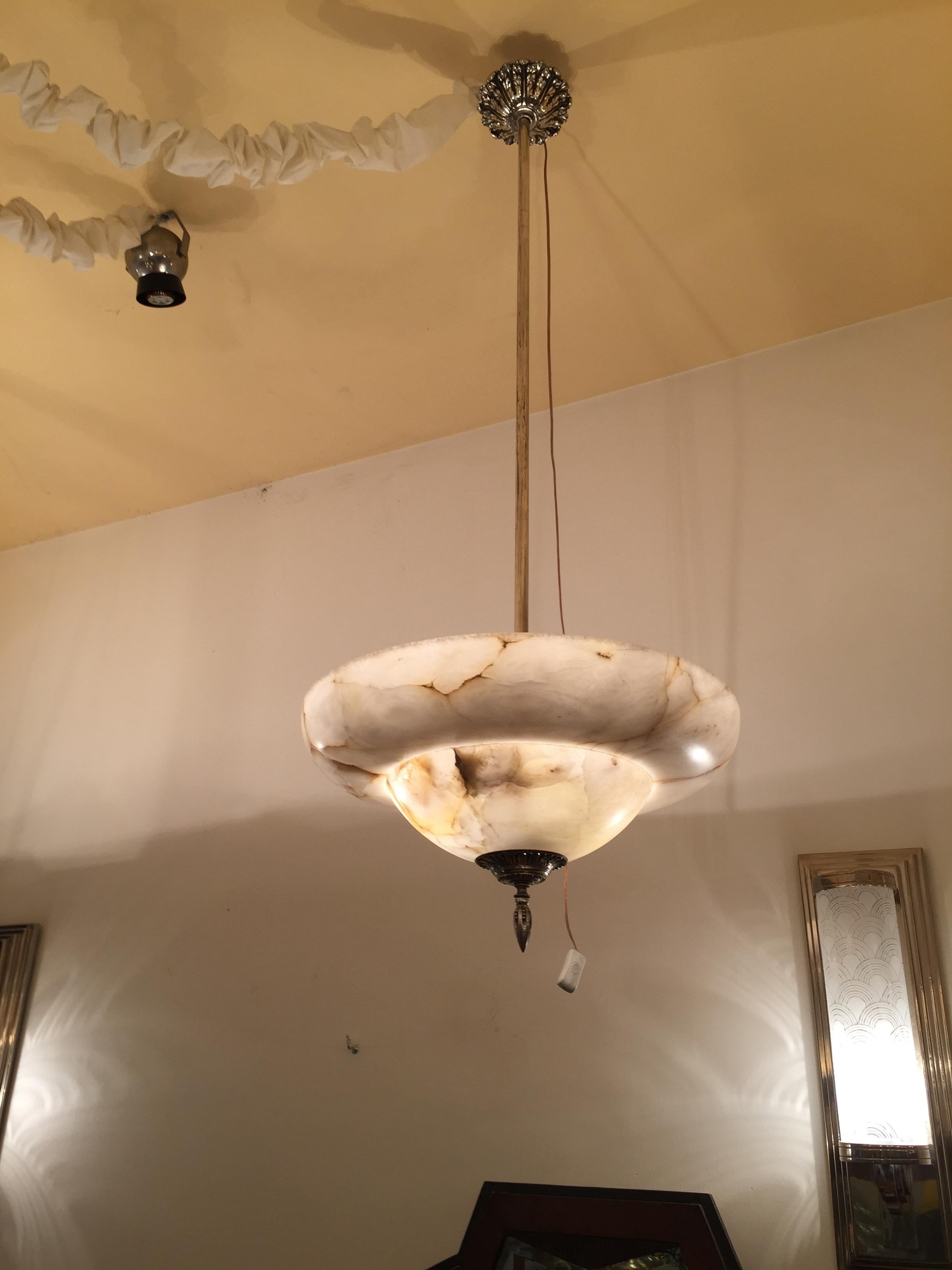 Chandelier in Alabaster and Silver Plated Bronze, Style: Art Deco, Year: 1920 For Sale 2