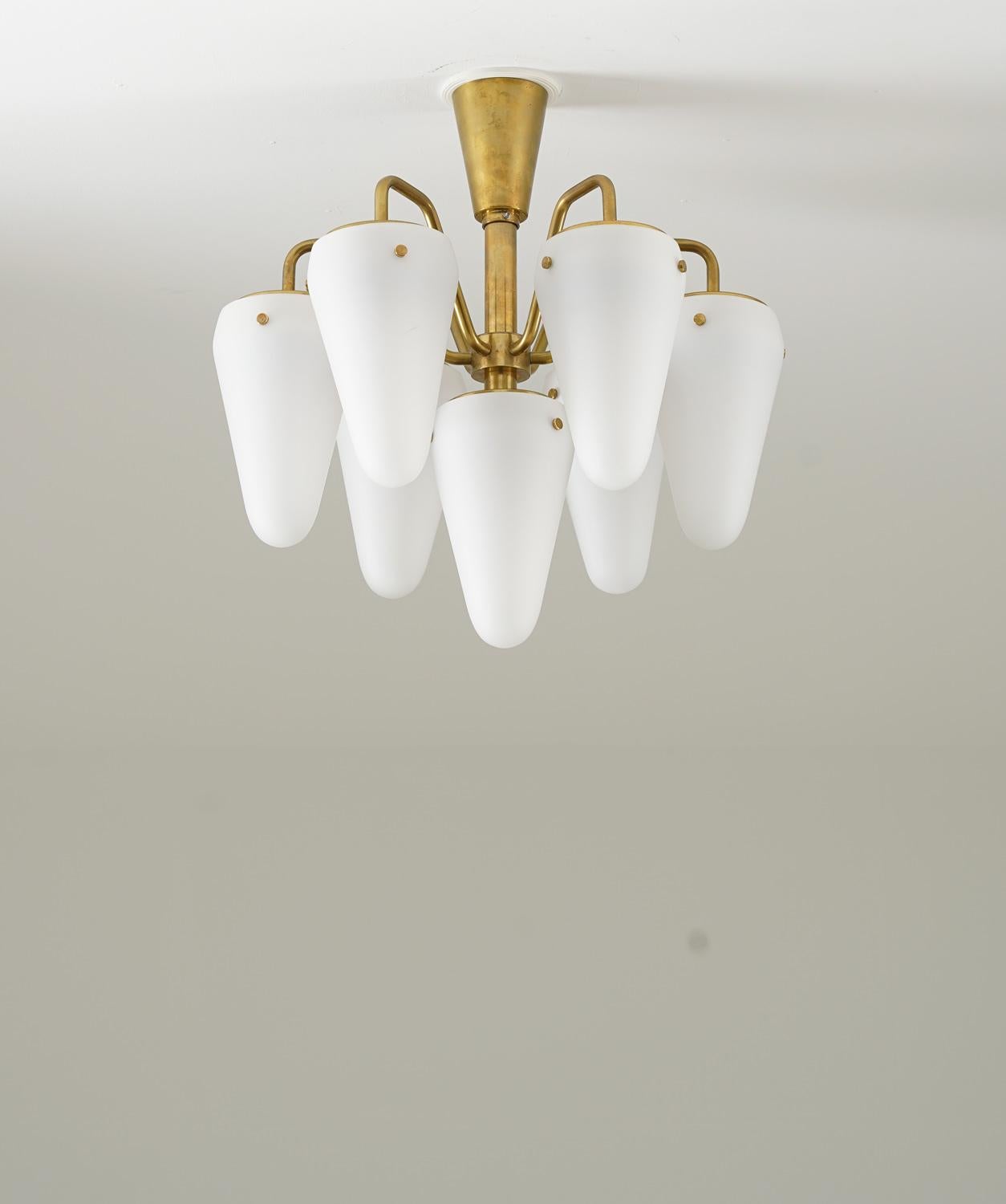 Scandinavian Modern Chandelier in Brass and Glass by Hans-Agne Jakobsson For Sale