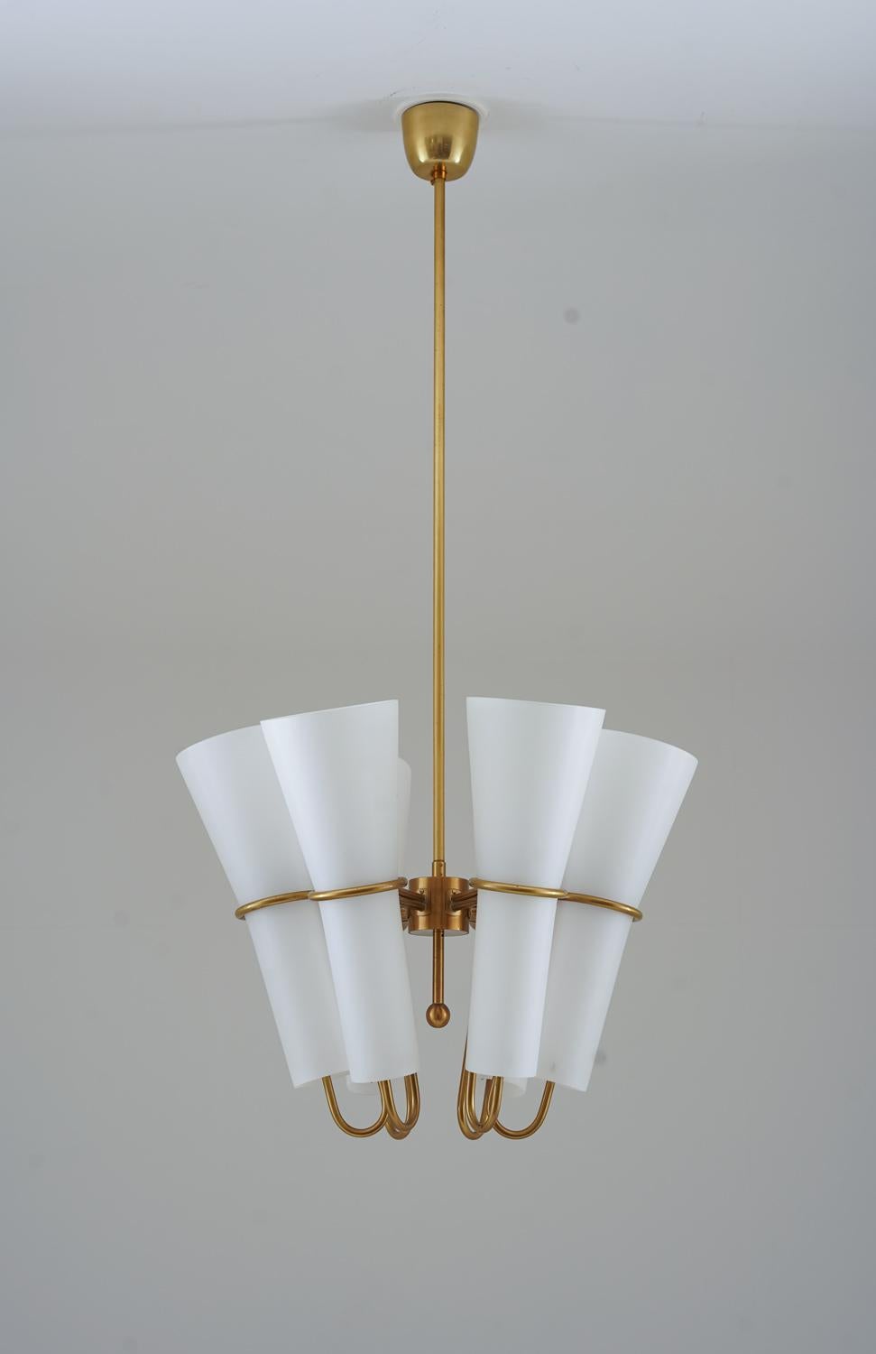 Mid-Century Modern Chandelier in Brass and Opaline Glass by Hans-Agne Jakobsson For Sale