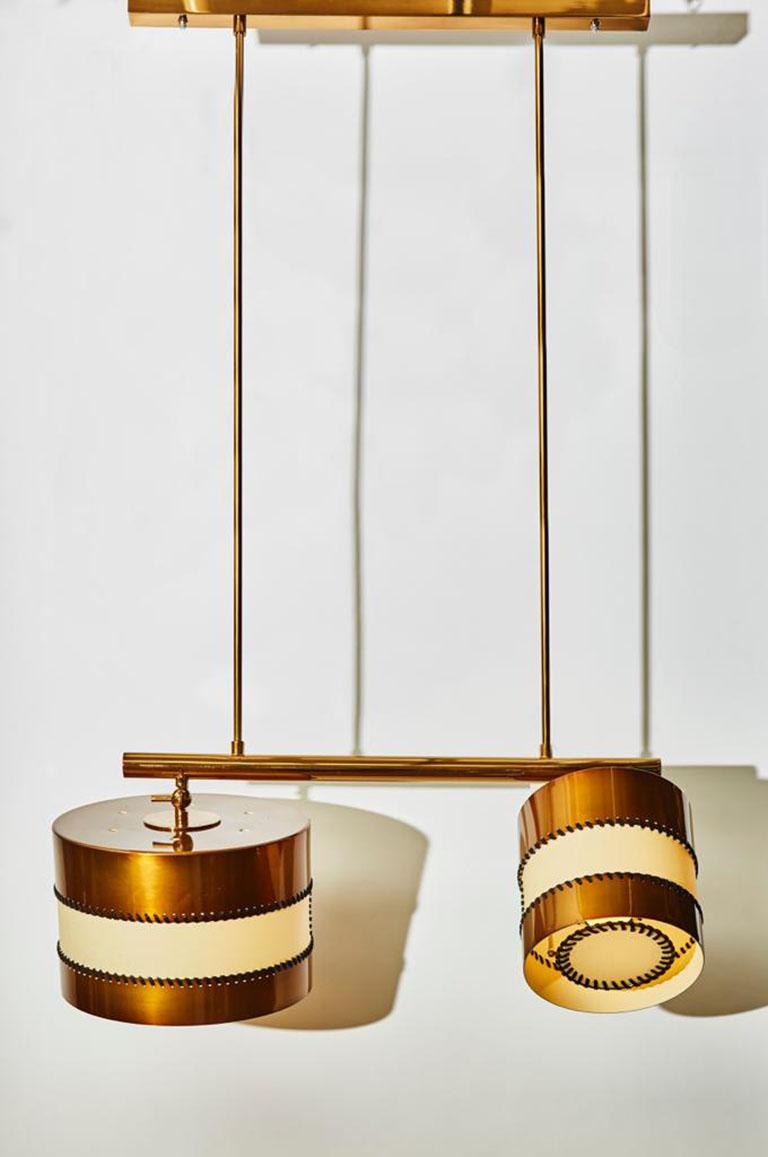 Moderne Lustre en laiton et parchemin de Diego Mardegan pour Glustin Luminaires en vente