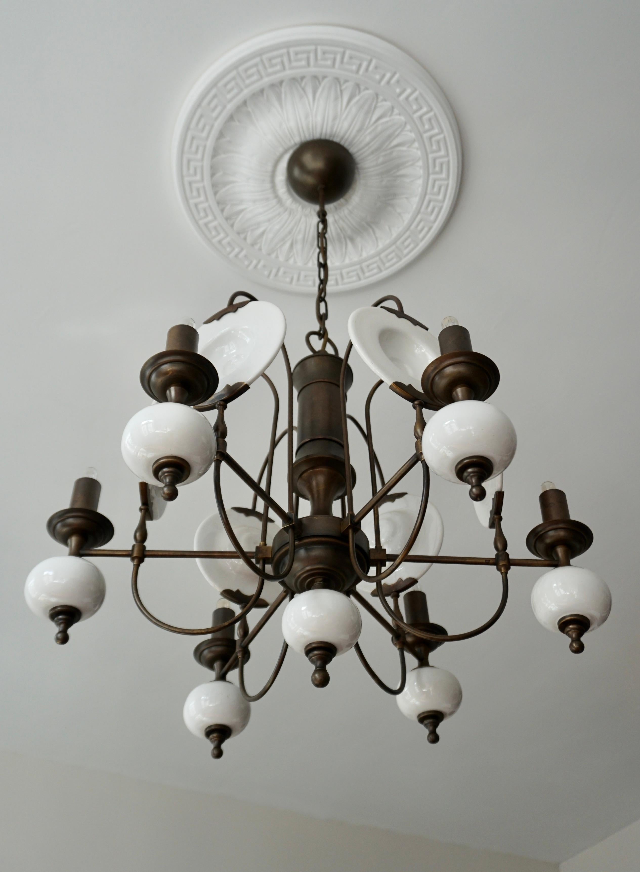 Glazed Chandelier in Brass and White Porcelain For Sale
