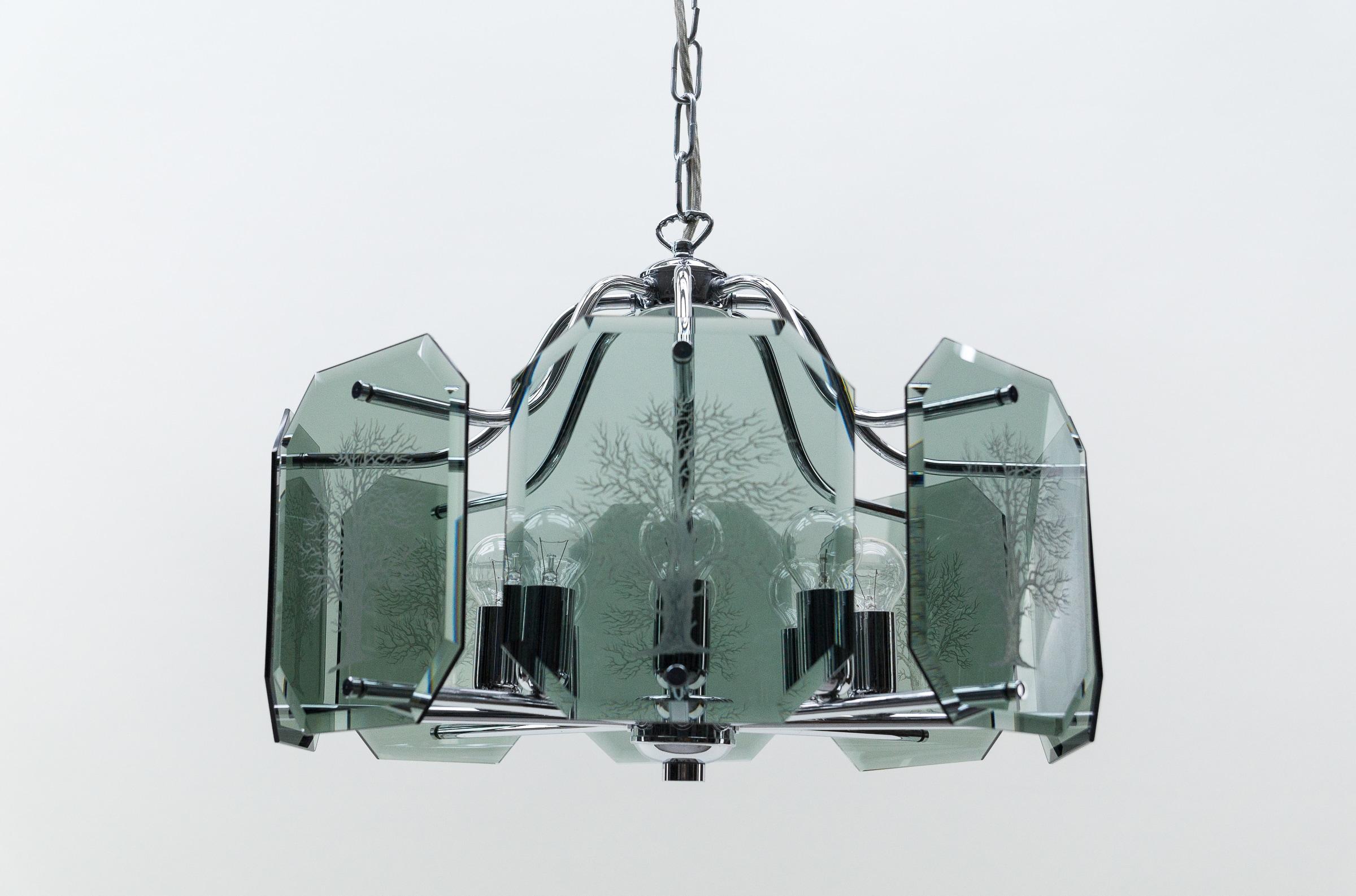 Chandelier in Chrome with 8 cut Glass Panes with Tree of Life Motif, 1960s  In Good Condition For Sale In Nürnberg, Bayern