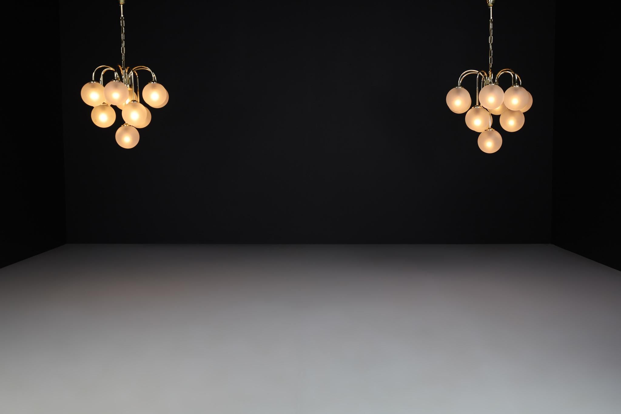 Late 20th Century Chandelier in Frosted Hand Blown Glass Globes & Brass, Italy, 1970s For Sale