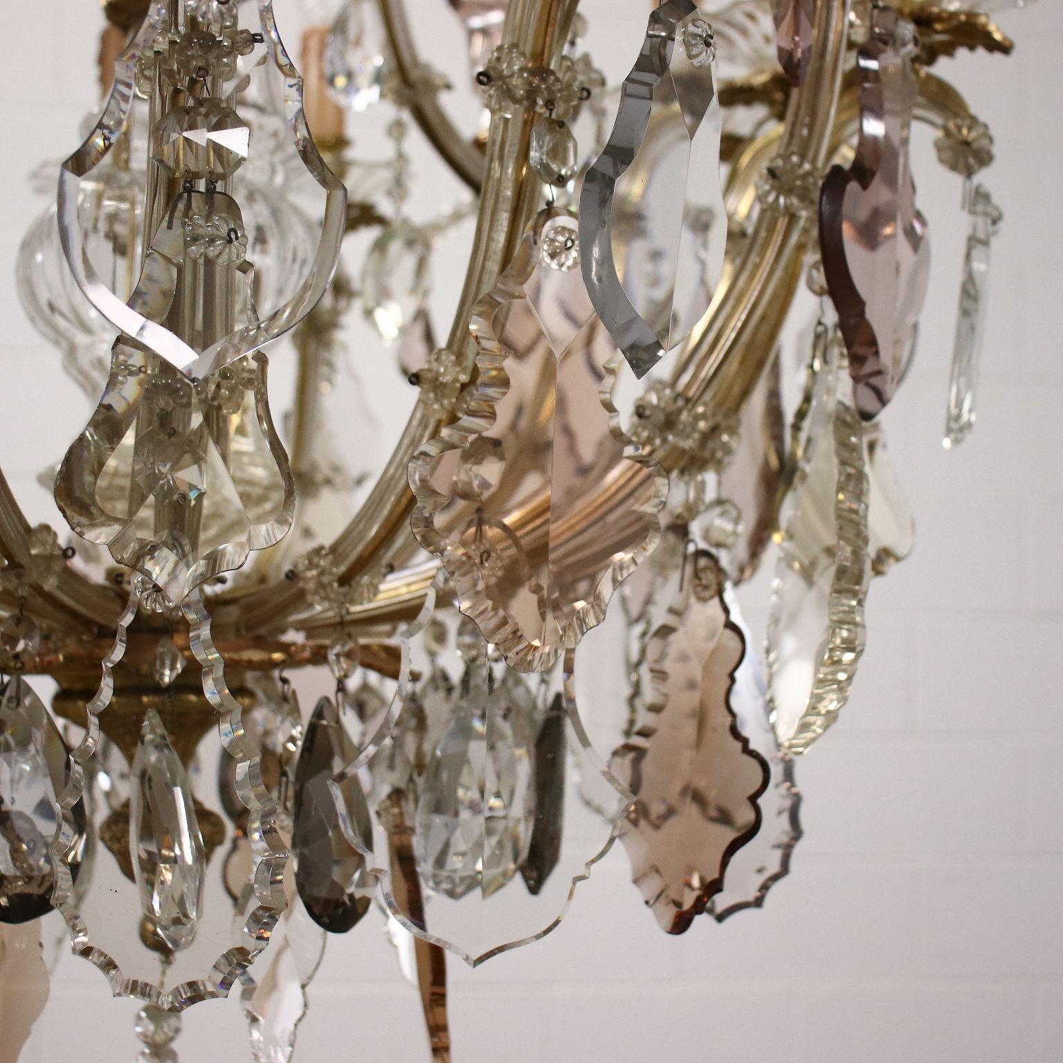 Chandelier in Gilded Bronze and Glass For Sale 4