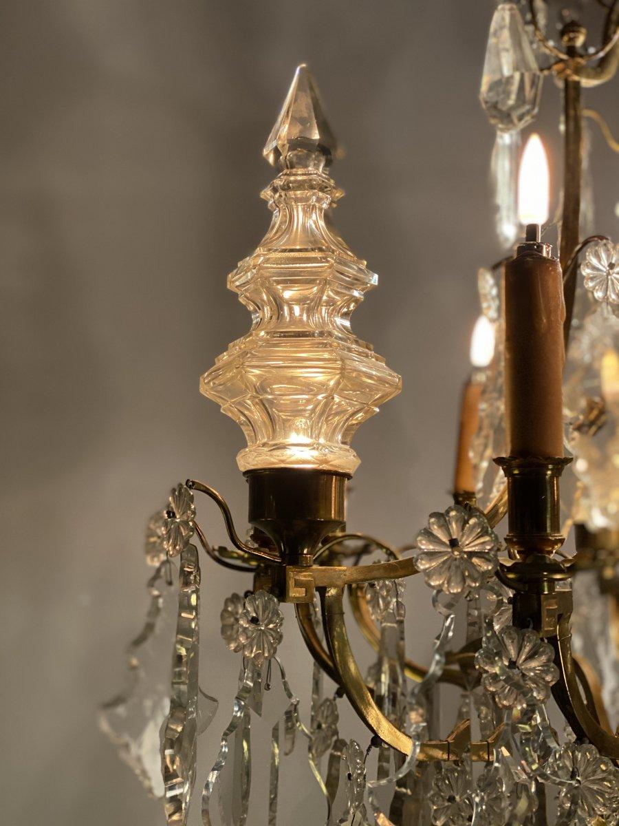 Chandelier in Gilt Bronze Garnished with Transparent and Golden Tassels For Sale 3