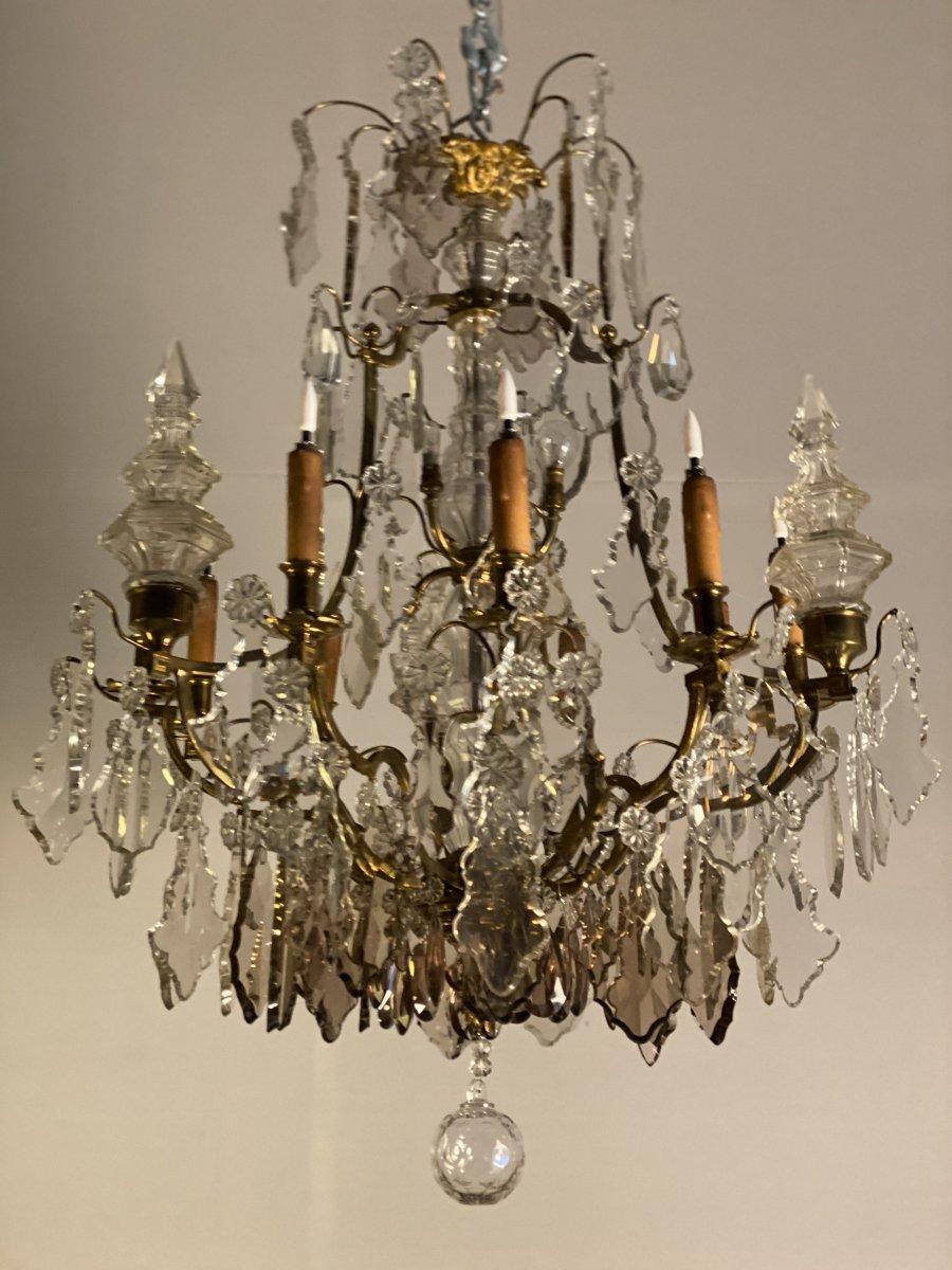 20th Century Chandelier in Gilt Bronze Garnished with Transparent and Golden Tassels For Sale