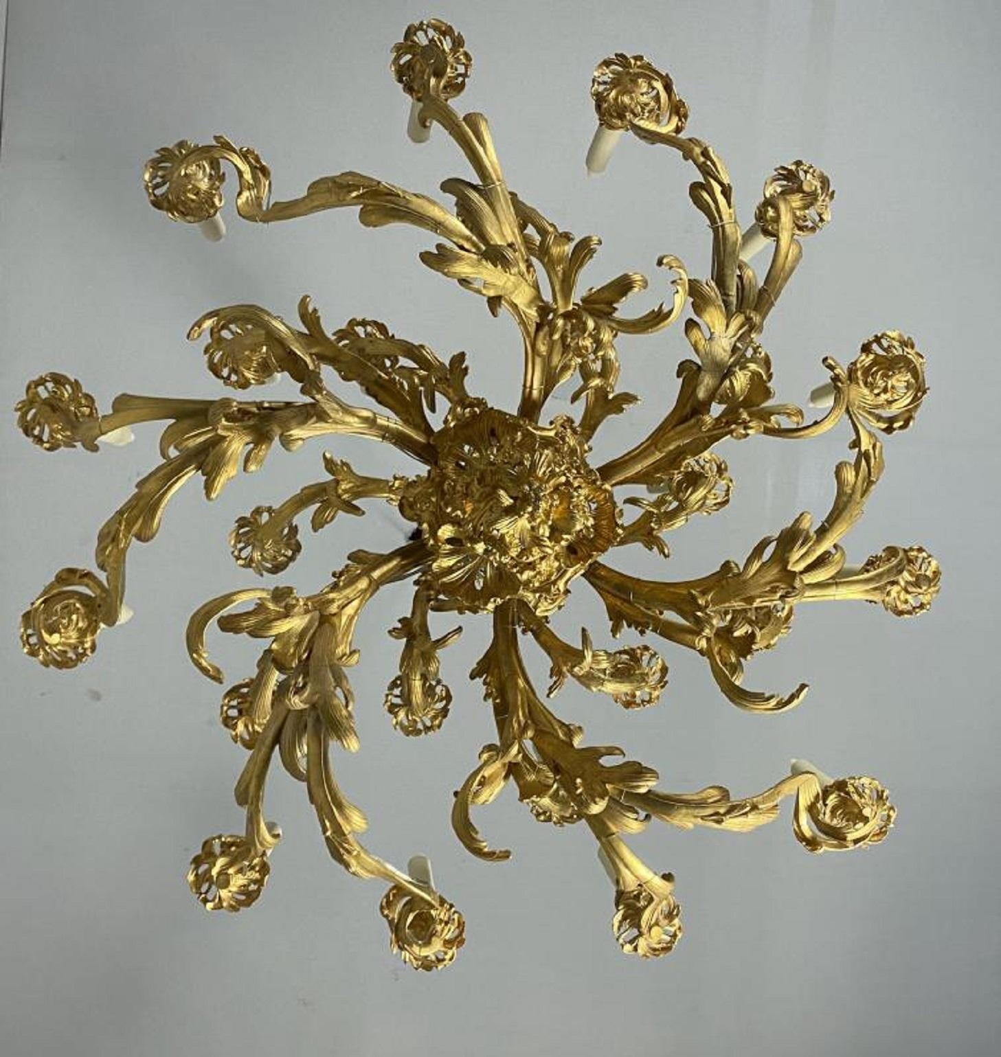 Chandelier in Gilt Bronze Louis XV Style 1