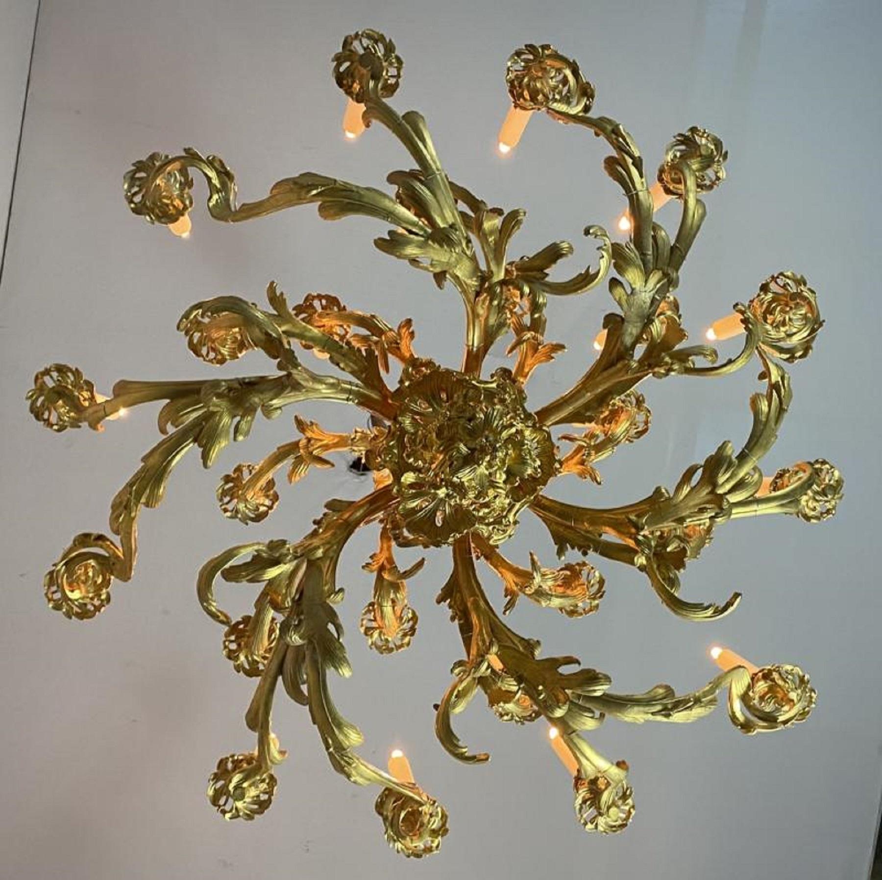 Chandelier in Gilt Bronze Louis XV Style 2