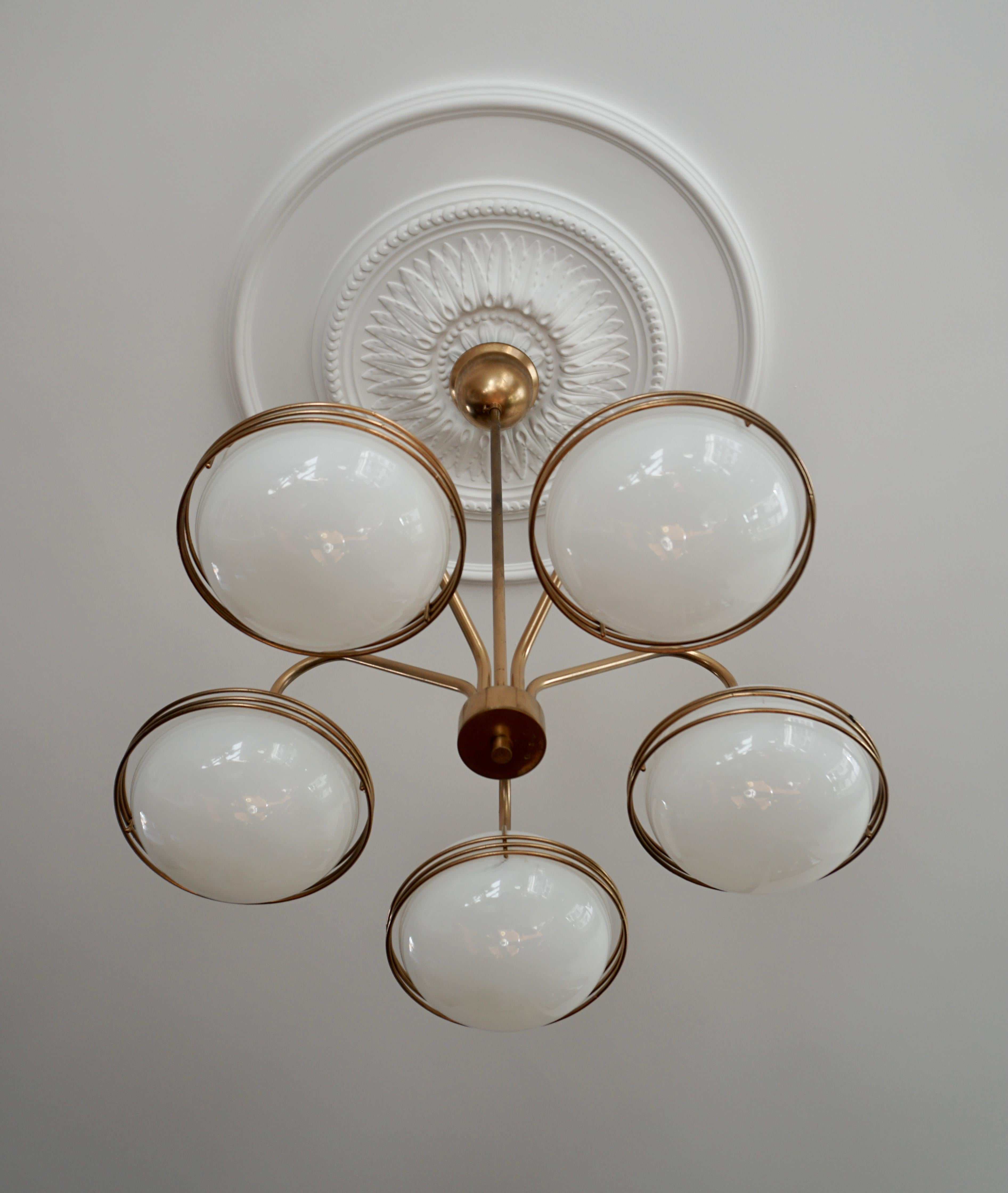 20th Century Chandelier in Glass and Brass