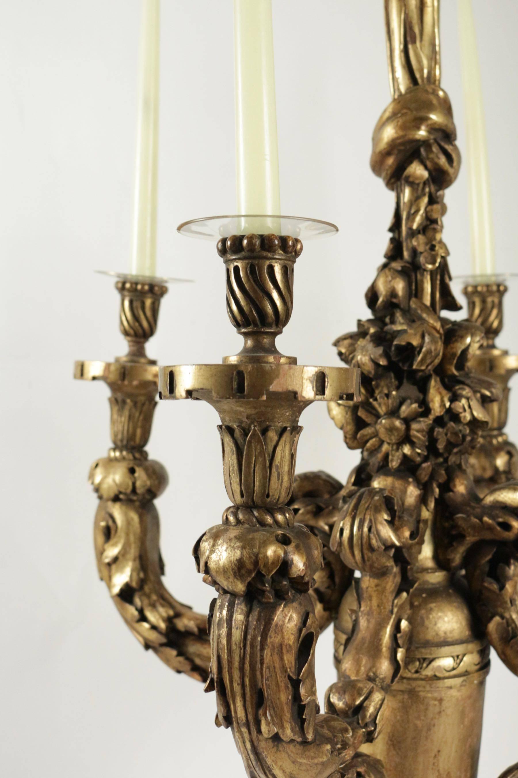 French Chandelier in Hand Carved Gold Giltwood from the 19th Century For Sale
