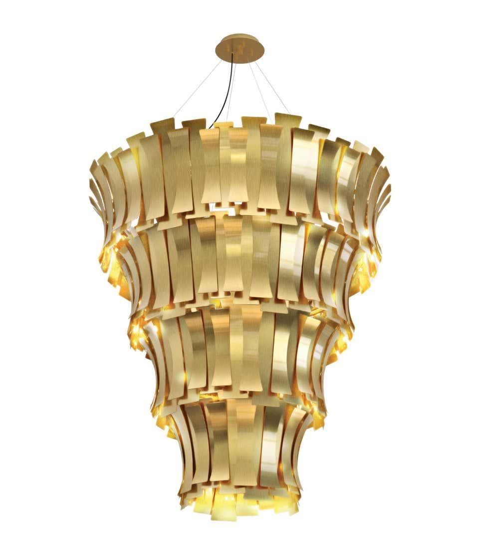 European Chandelier in Metal For Sale