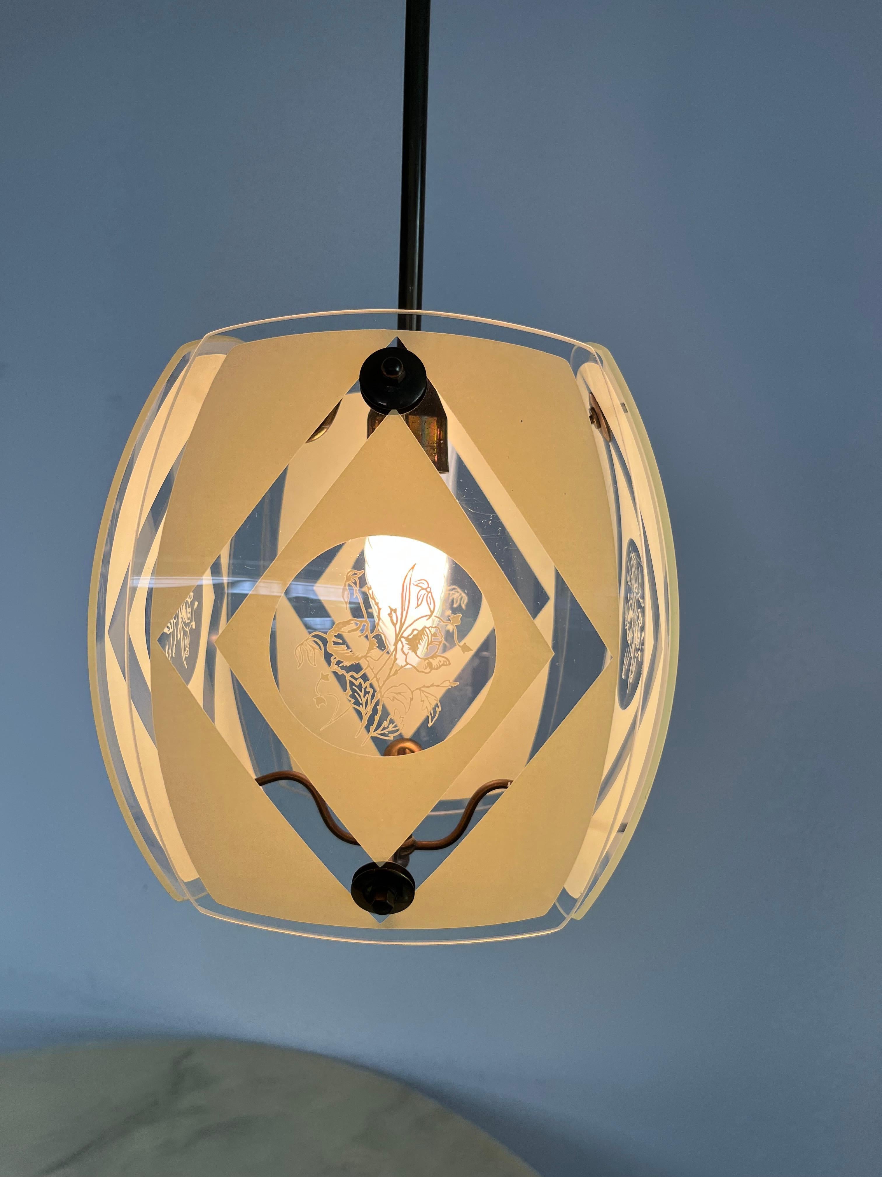 Chandelier in Murano Glass and Brass, in the style of Pietro Chiesa, 1950s For Sale 7