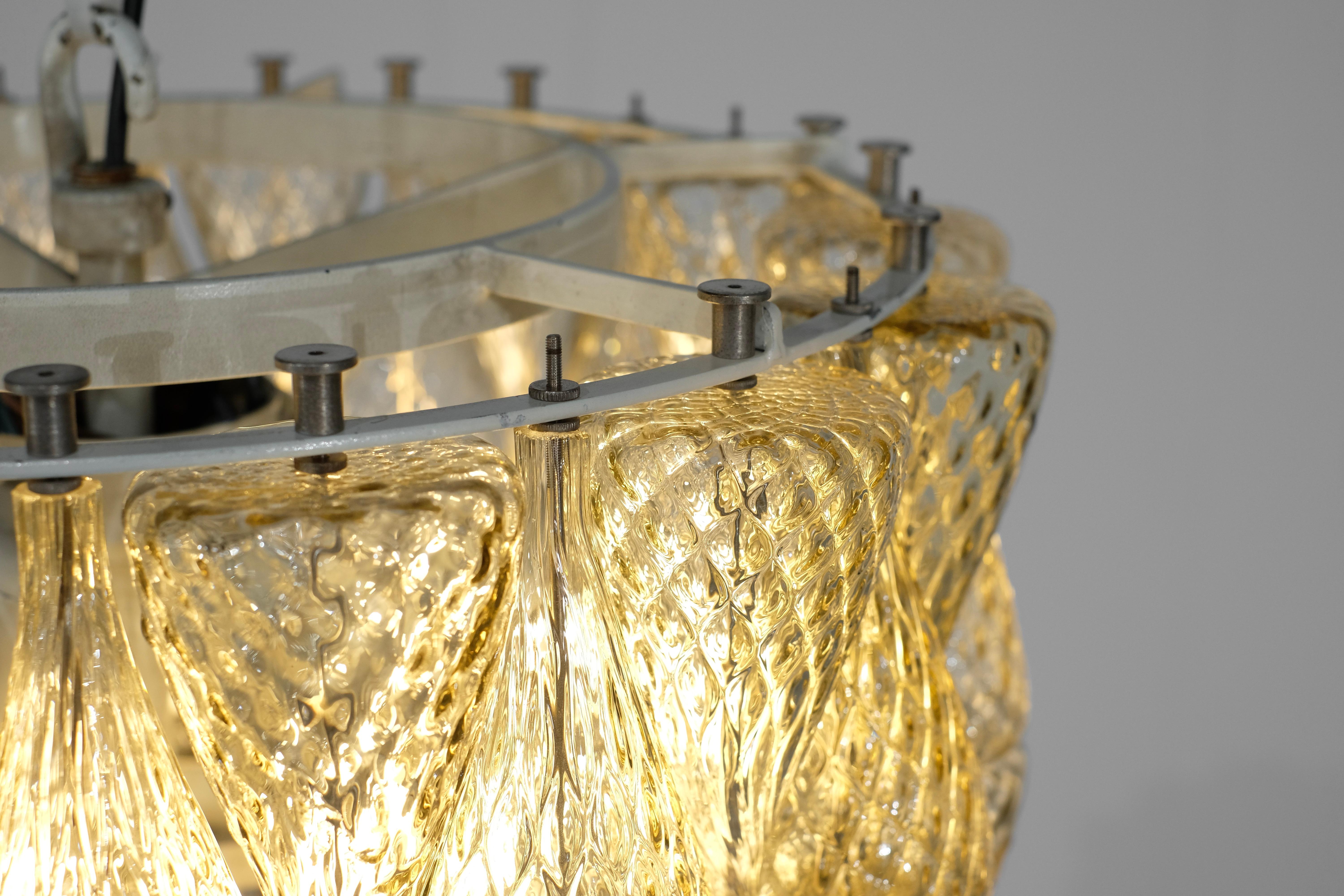 Chandelier in Murano glass, Italy 1970s. For Sale 9