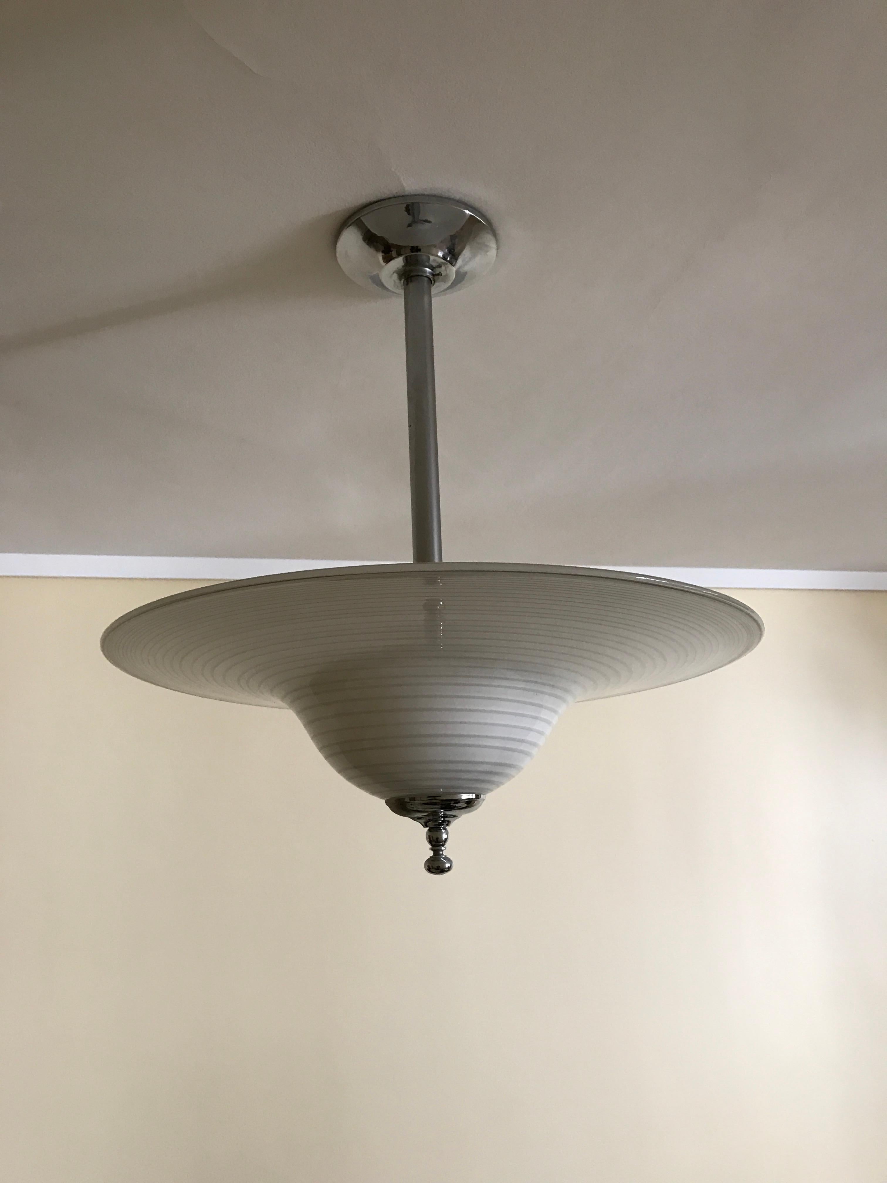 Kronleuchter aus Muranoholz, Stil: Art déco, 1920, Italien im Zustand „Gut“ im Angebot in Ciudad Autónoma Buenos Aires, C
