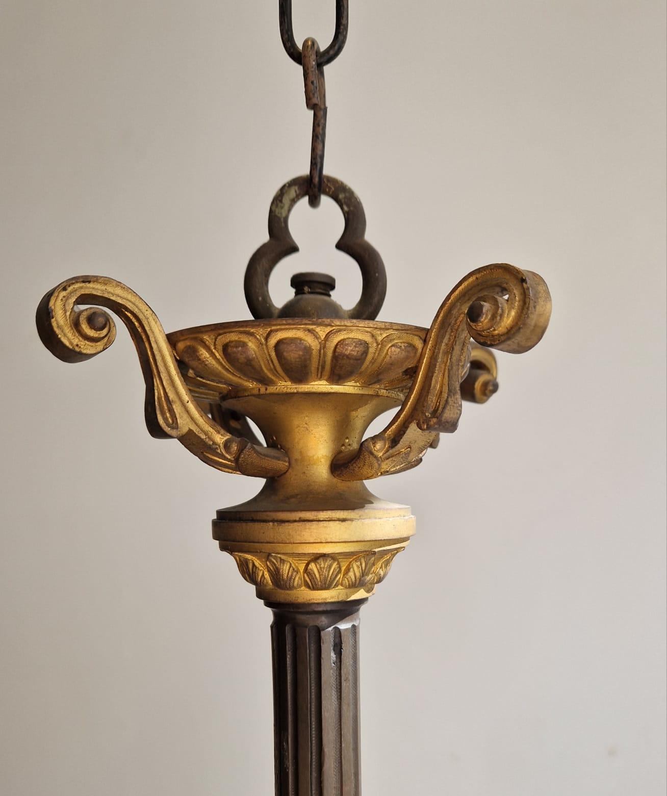 Lustre en bronze patiné et doré du 19ème siècle Excellent état - En vente à BORDEAUX, FR