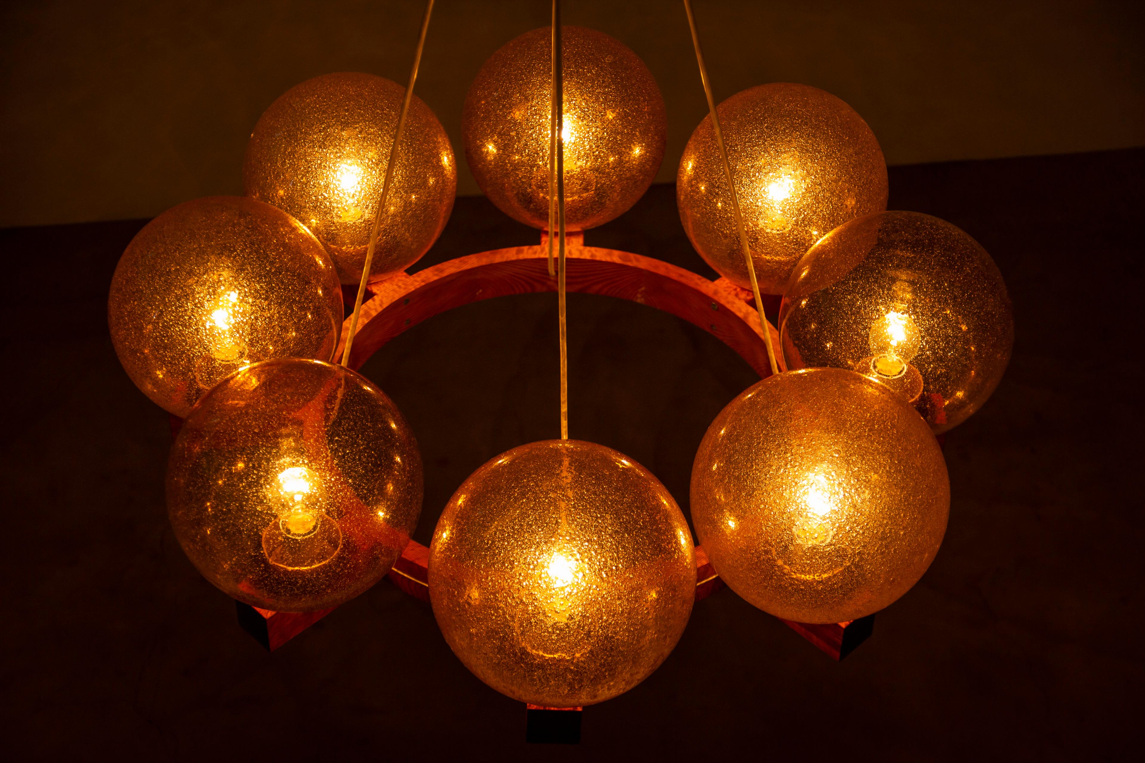 Chandelier in pine and glass by Uno & Östen Kristiansson, Luxus Sweden 1960s 6
