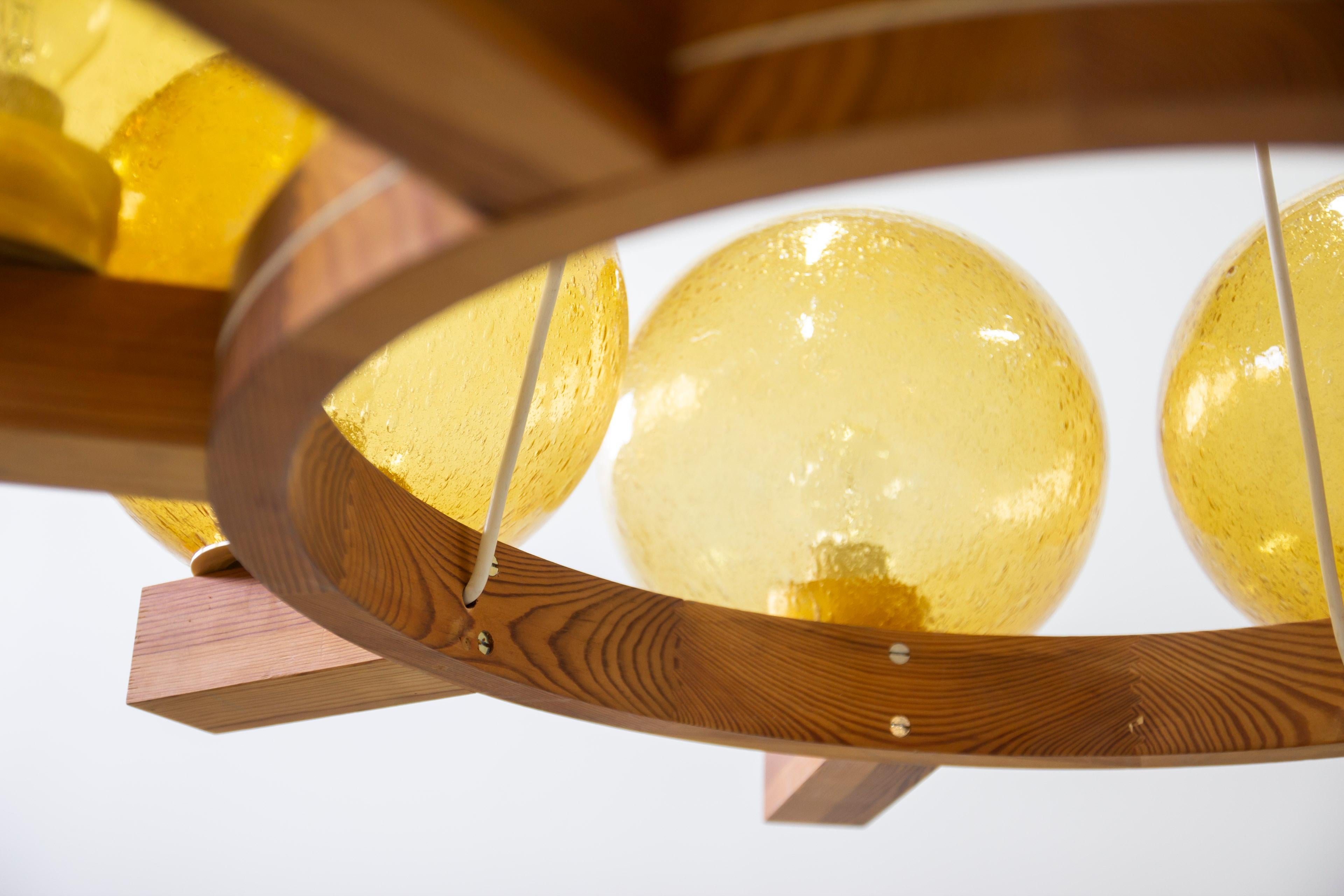 Swedish Chandelier in pine and glass by Uno & Östen Kristiansson, Luxus Sweden 1960s