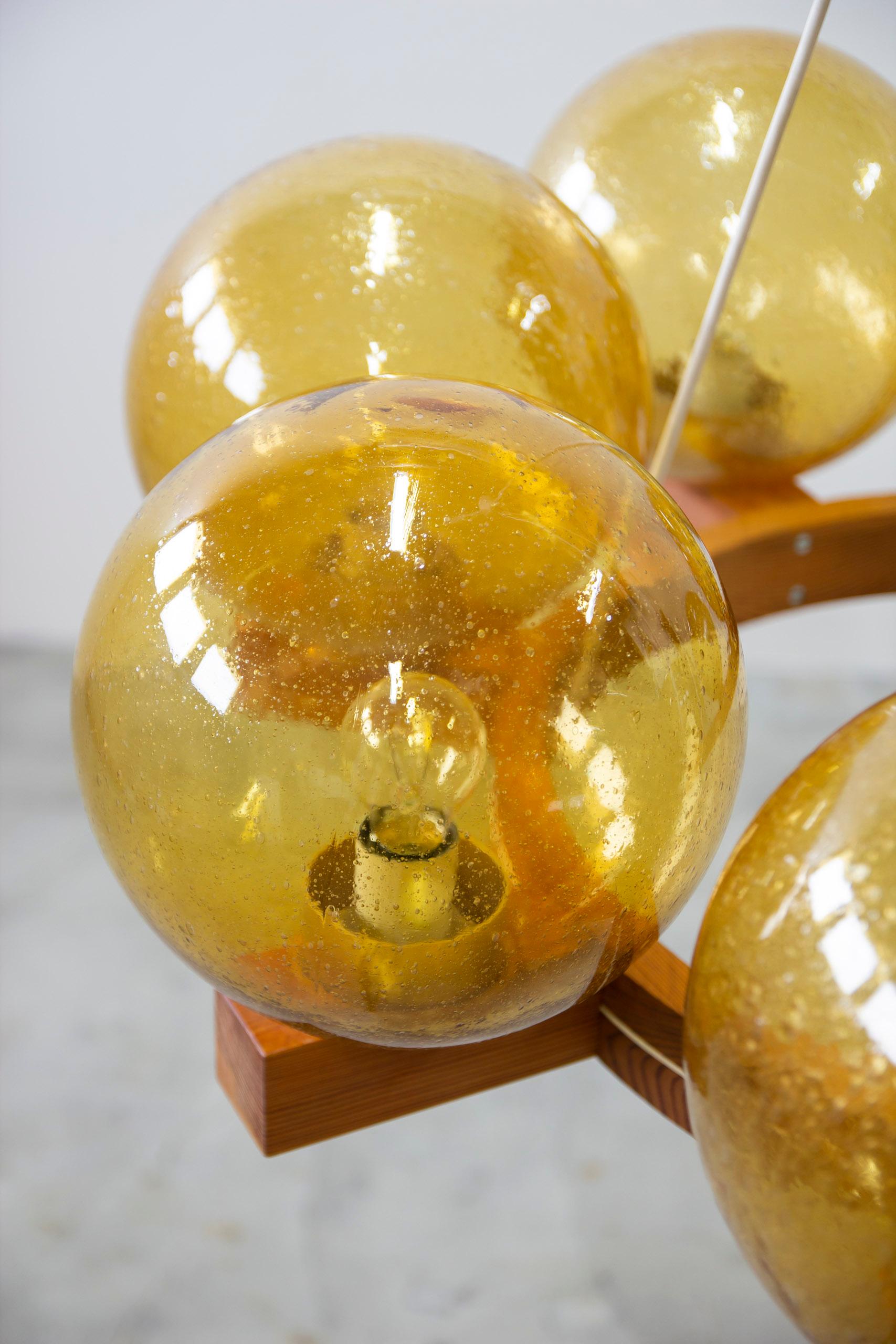 Chandelier in pine and glass by Uno & Östen Kristiansson, Luxus Sweden 1960s 1