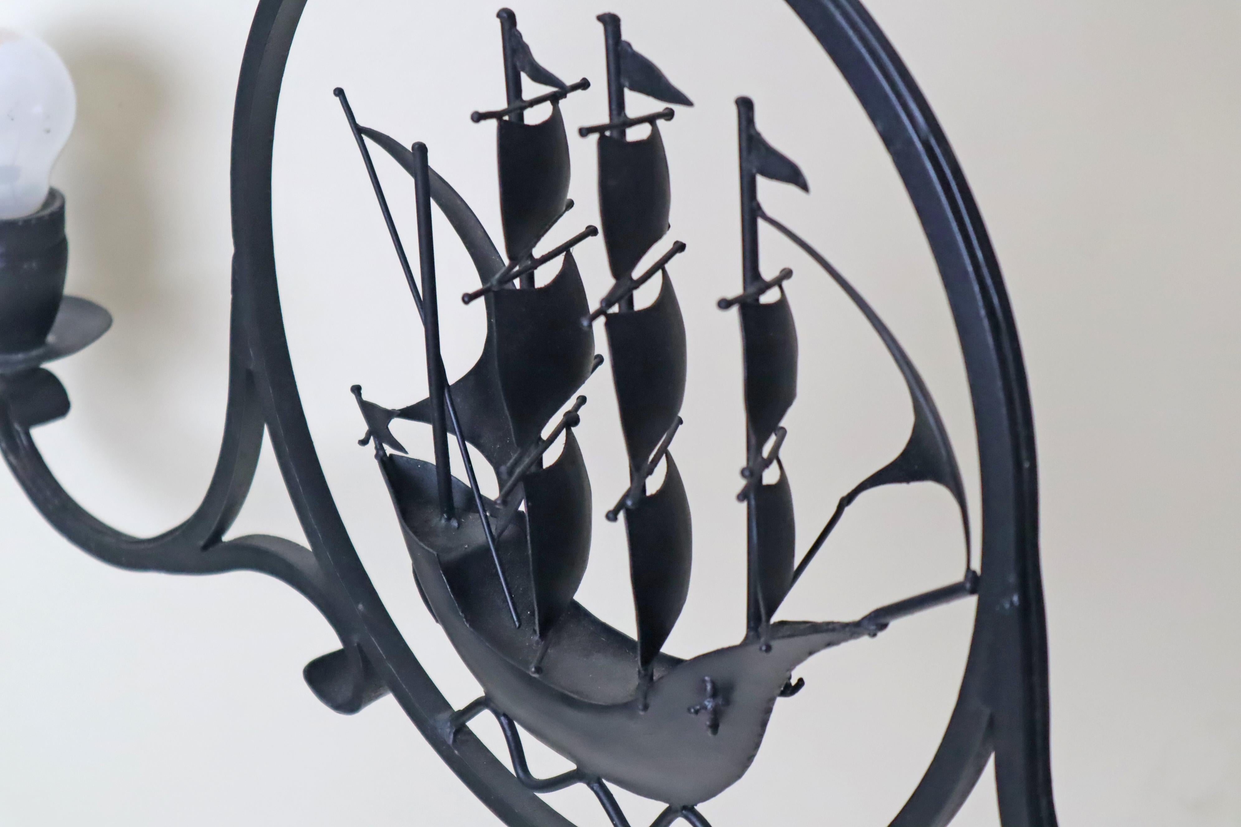 Lampadario a forma di nave a vela in stile antico, Danimarca anni '90 in vendita 3