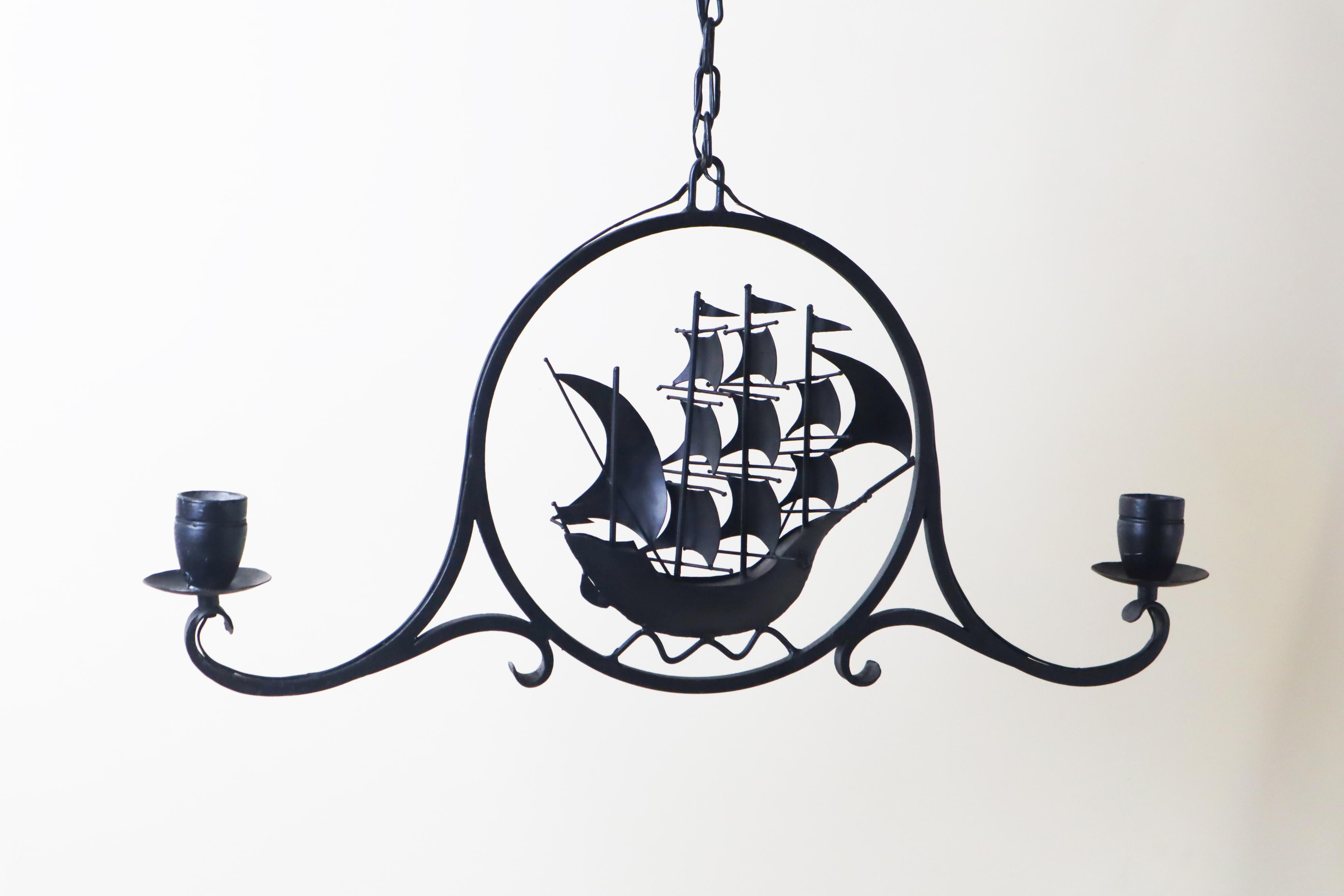 Lampadario a forma di nave a vela in stile antico, Danimarca anni '90 In condizioni buone in vendita a Hannover, DE