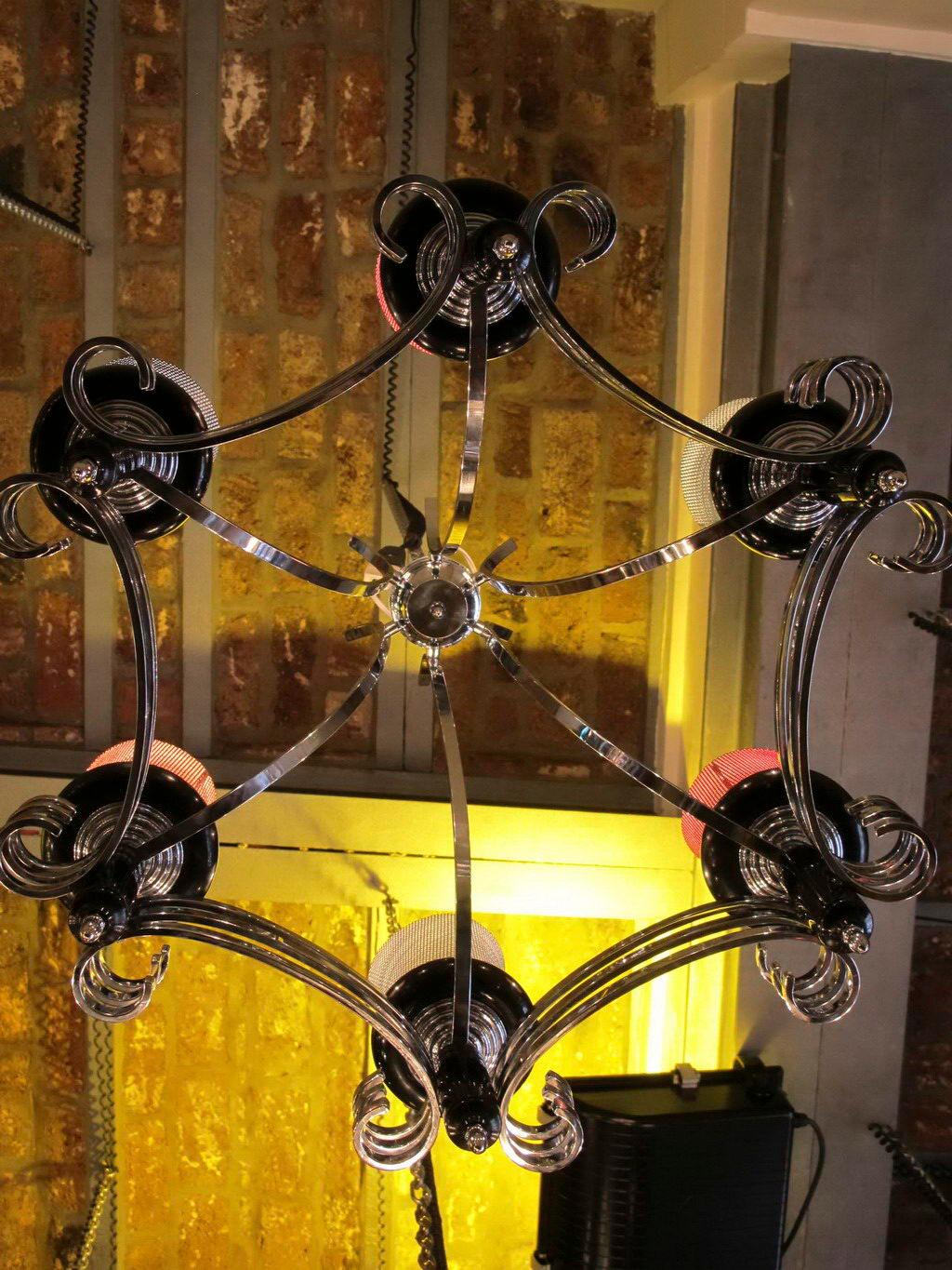 Ère spatiale Lustre en bois et chrome, 50°, France en vente
