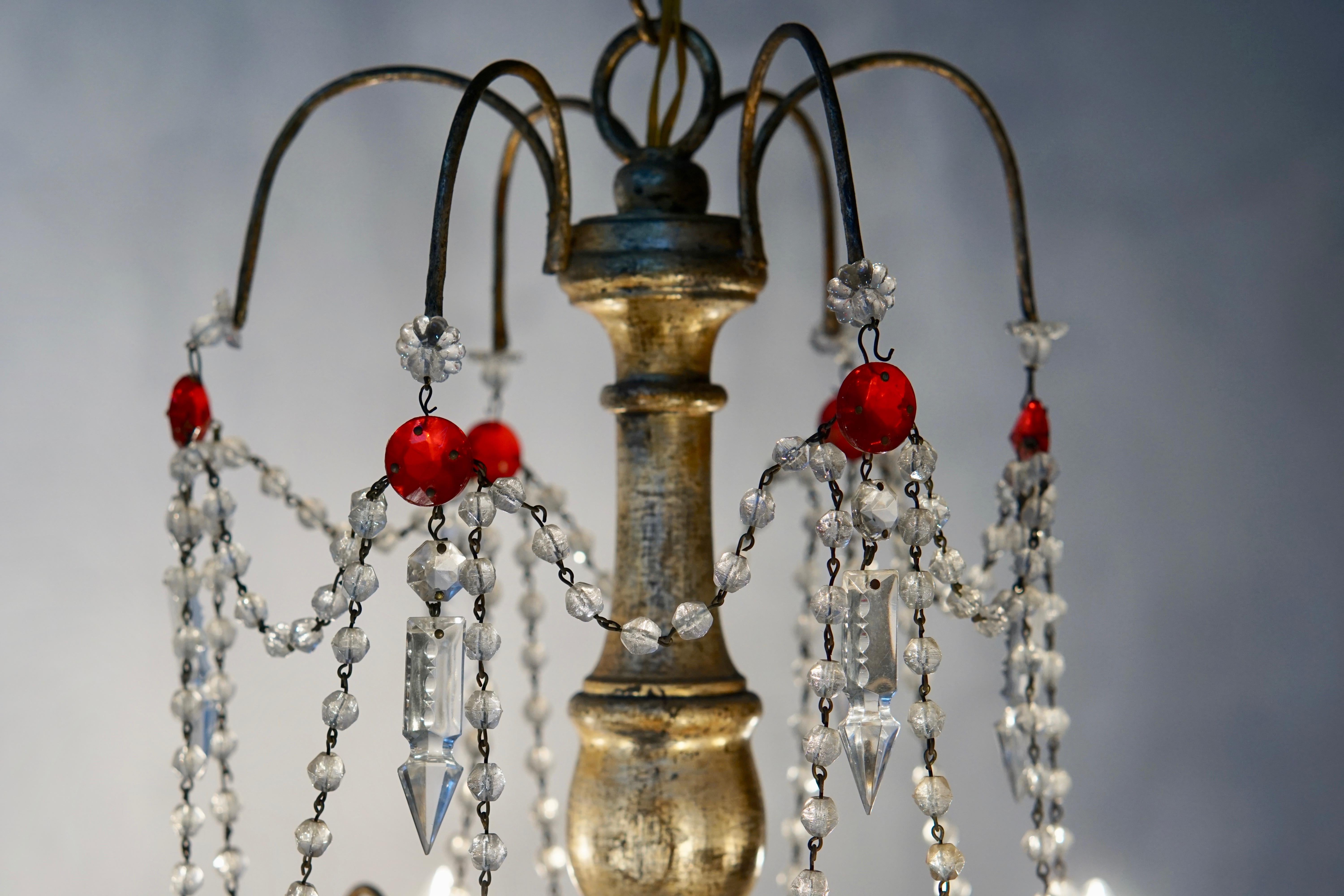 Chandelier in Wood and Crystal In Good Condition For Sale In Antwerp, BE