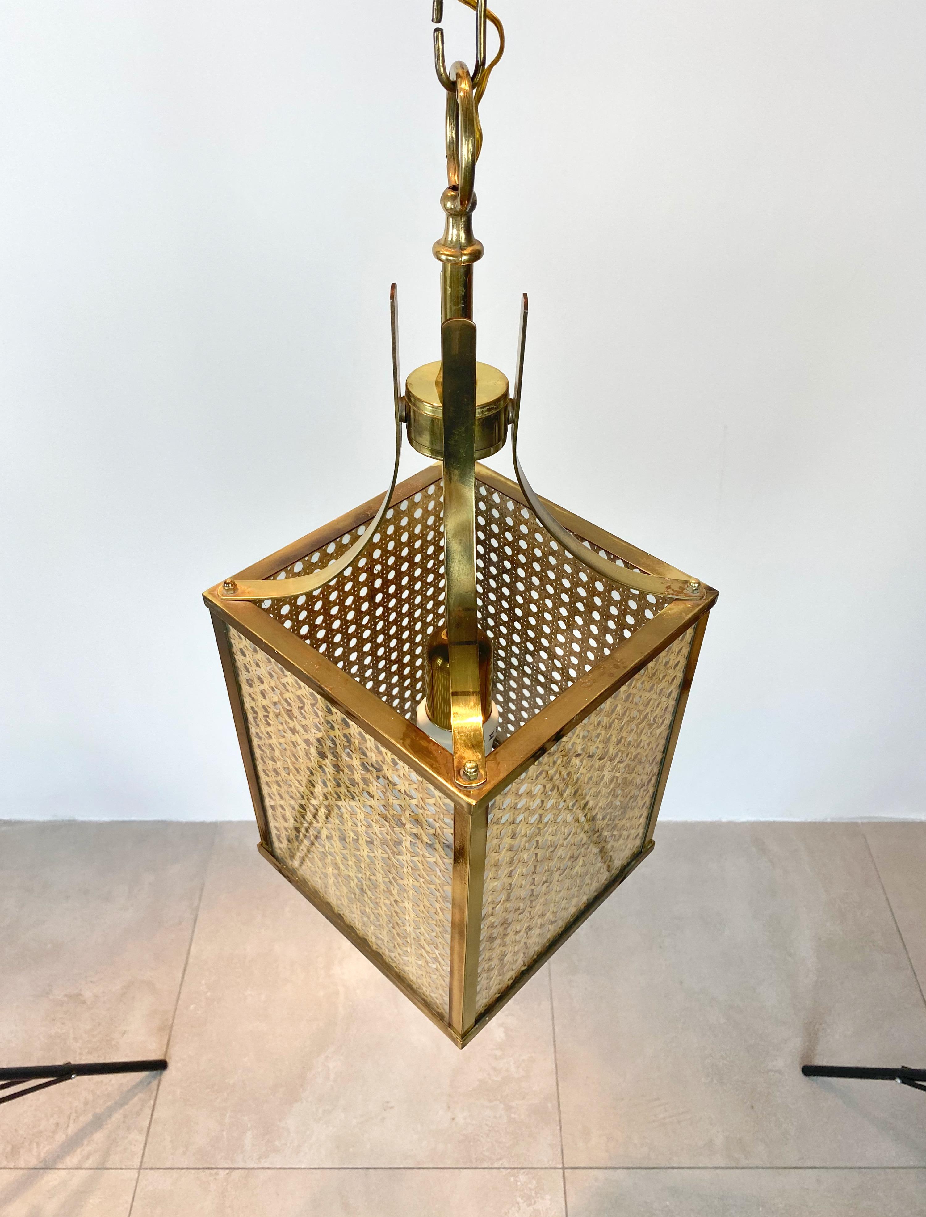 Late 20th Century Chandelier Lantern in Rattan Brass and Glass, Italy, 1970s