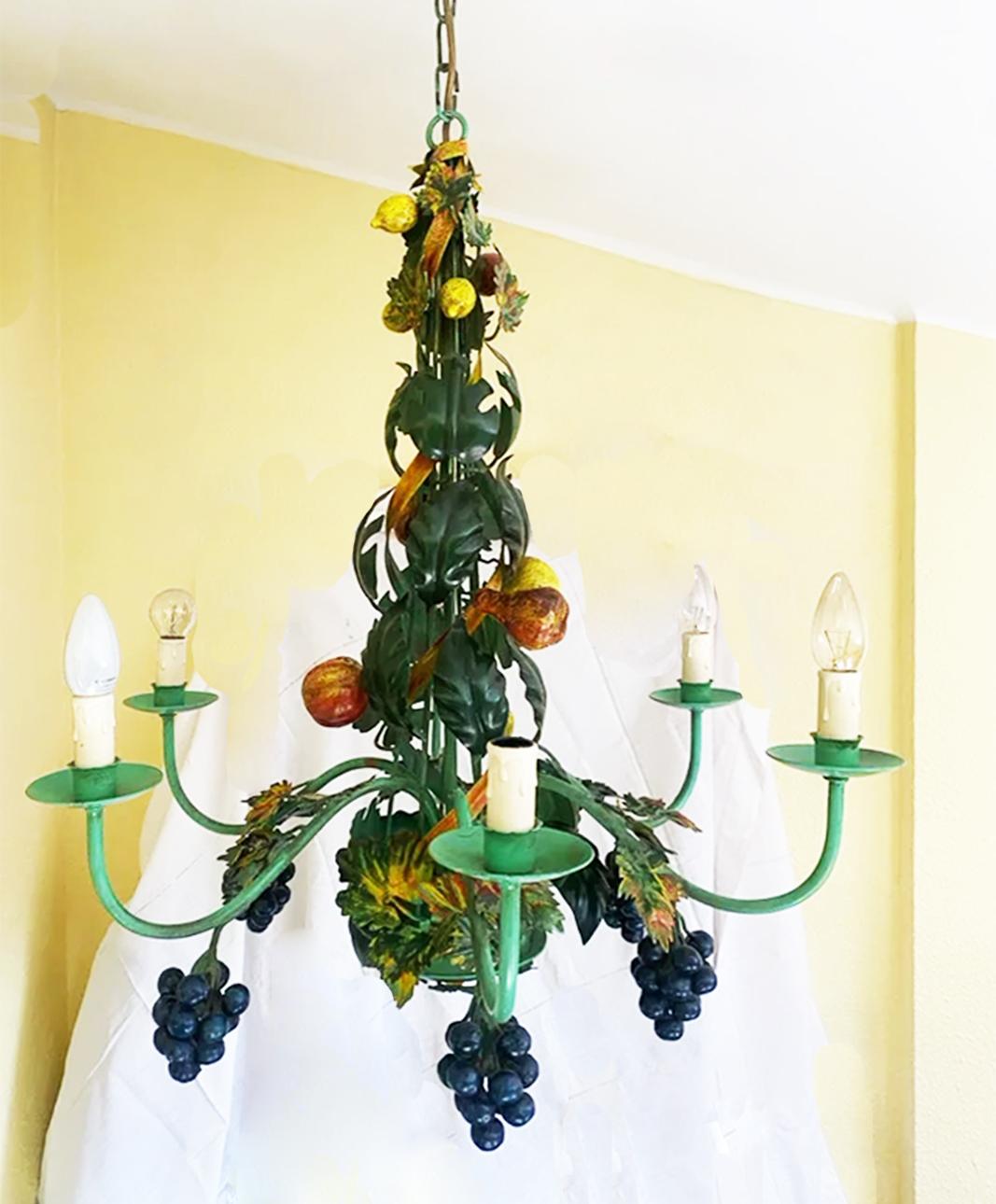 Chandelier Leaves  and Fruits, Italy Mid- 20th Century For Sale 1
