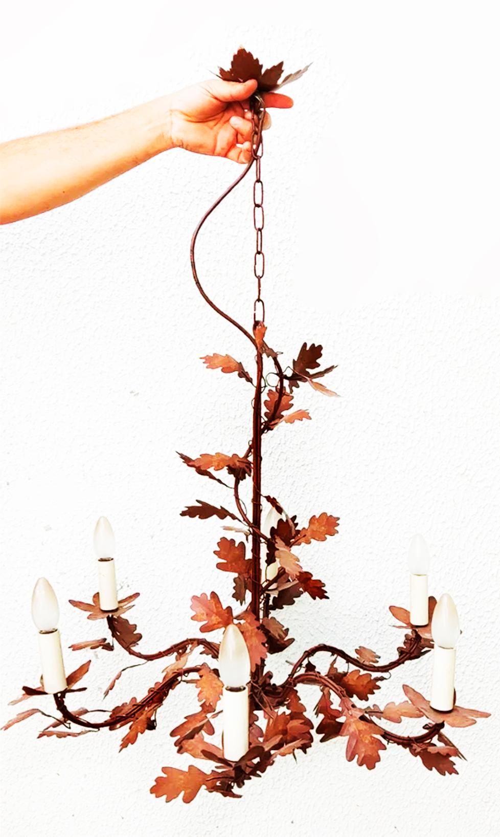 Espagnol Lustre à feuilles , France 20e siècle en vente