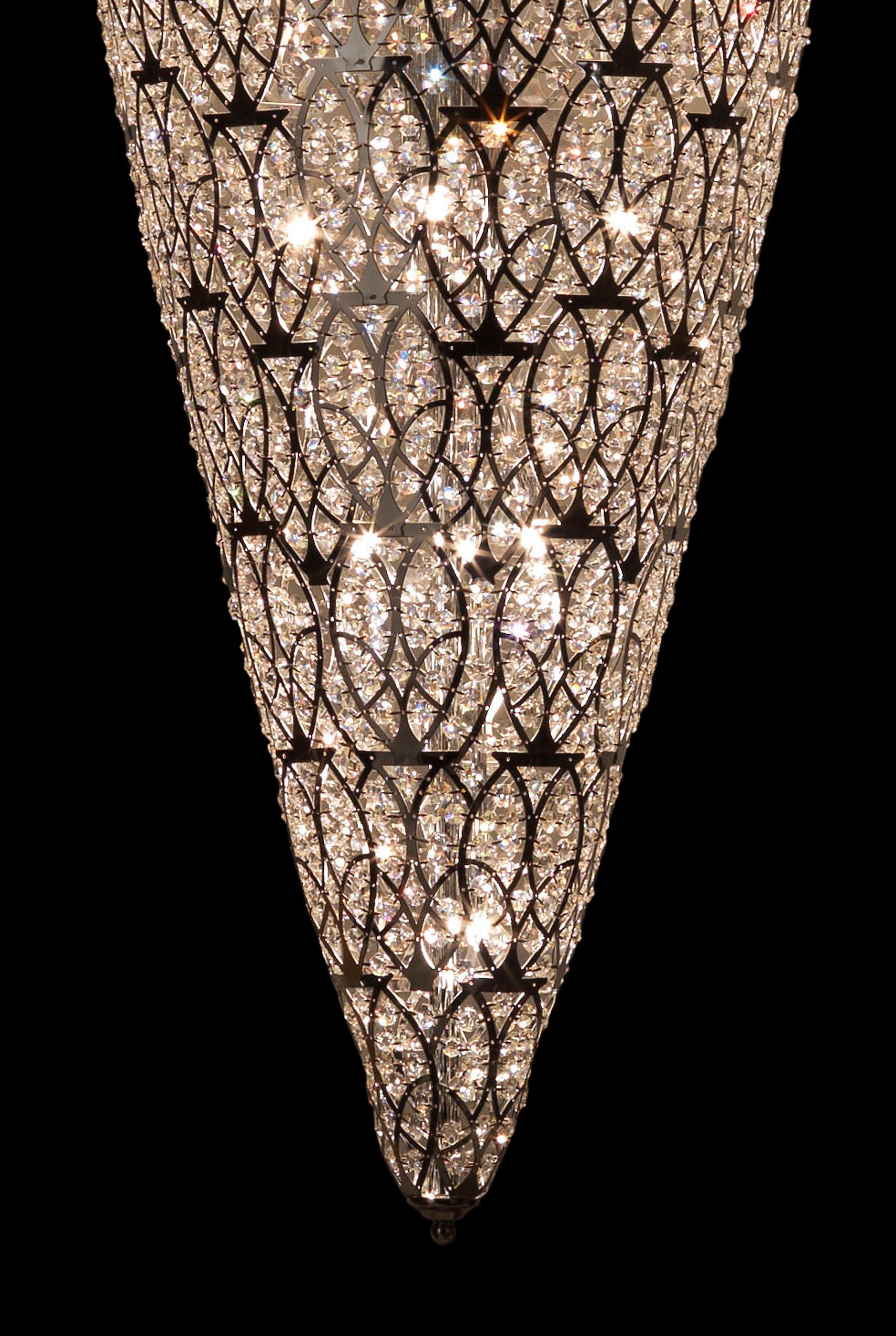 Kronleuchter-Lichtfall 7 Sensation-Lampen, verchromte Oberfläche, Arabesque-Stil, Italien im Zustand „Neu“ im Angebot in Treviso, Treviso