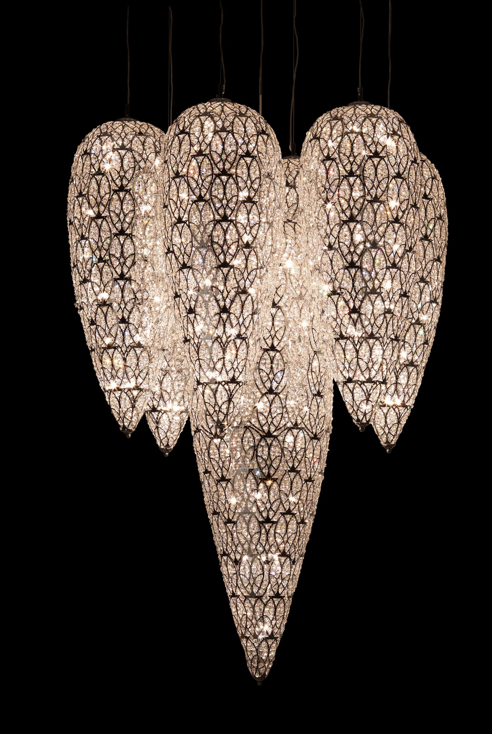 Contemporary Chandelier Lightfall 7 Sensation Lamps, Chrome Finish, Arabesque Style, Italy For Sale