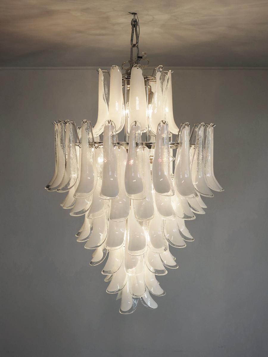 Chandelier Mazzega Murano, Italy - 85 glass petals For Sale 5