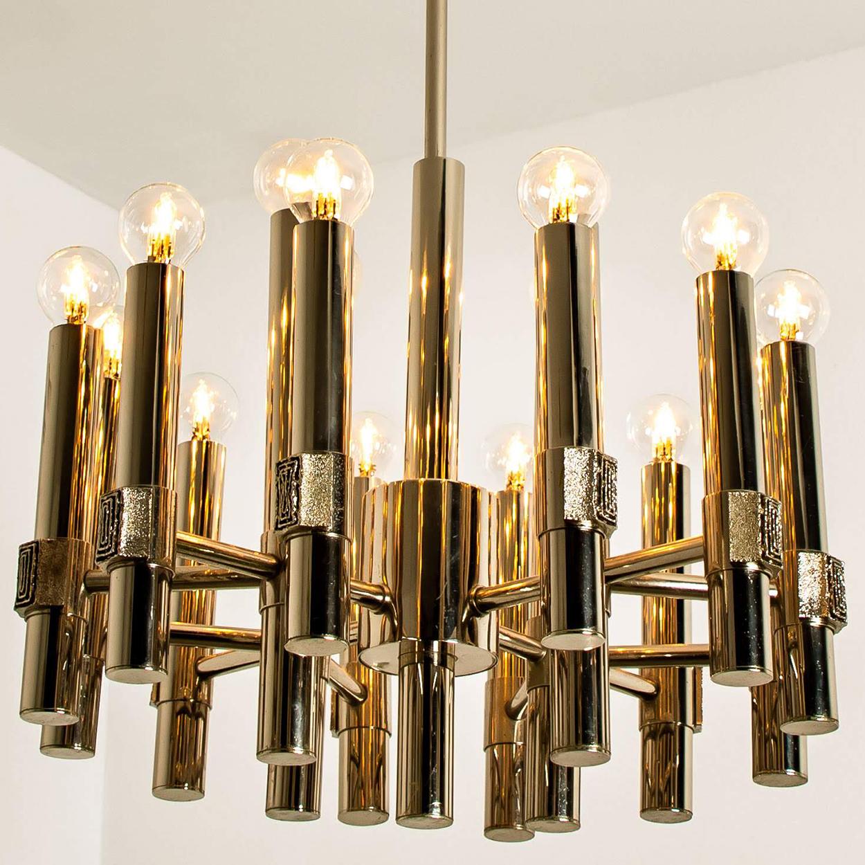 Chandelier or Sputnik by Angelo Brotto for Esperia Italia In Good Condition For Sale In Rijssen, NL