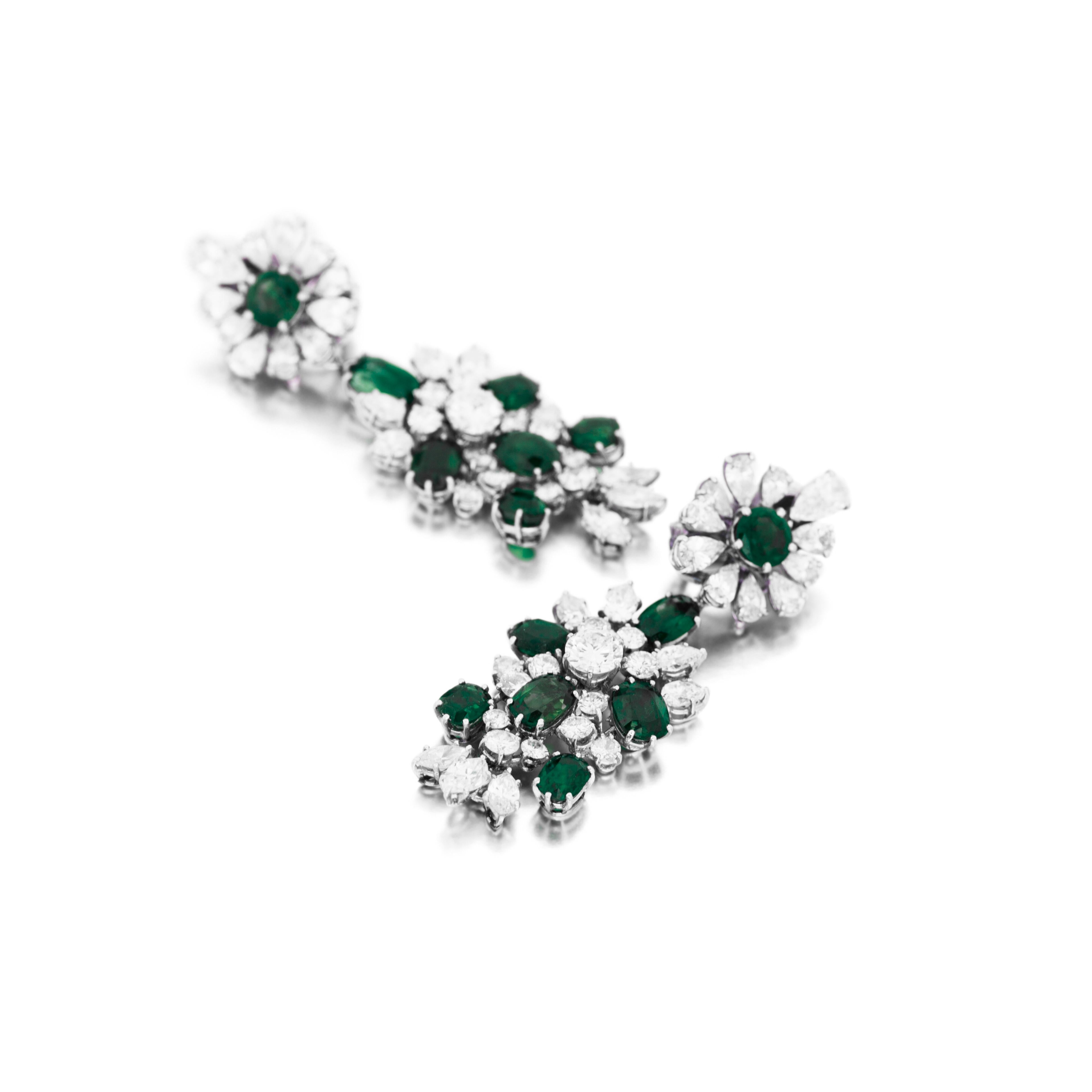 Pendientes colgantes Esmeraldas ovaladas Marquesa pera y diamante talla brillante Corte oval en venta